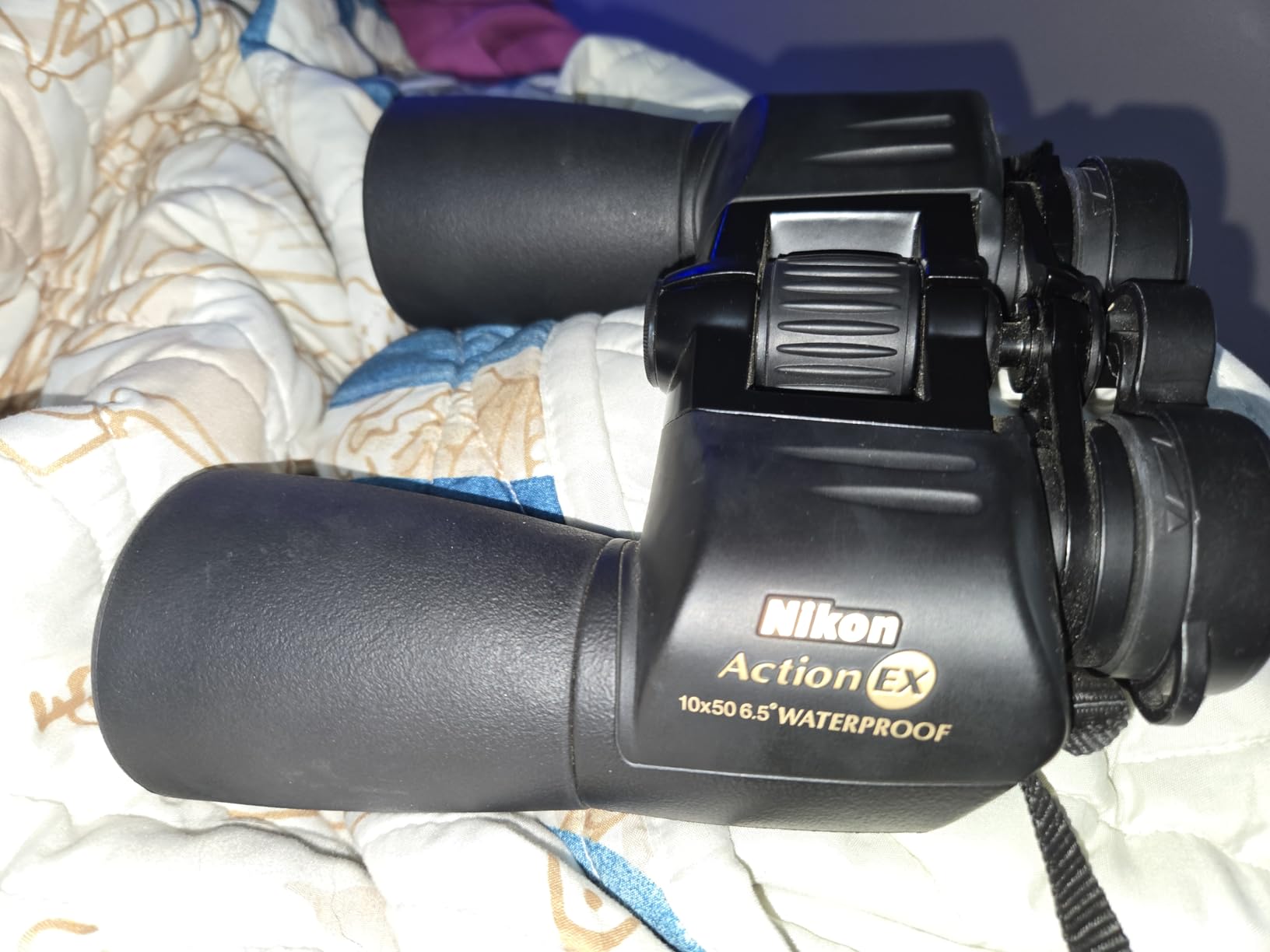 Nikon 7245 Action 10x50 EX Extreme All-Terrain Binocular Customer Review Nikon 7245 Action 10x50 EX Extreme All-Terrain Binocular - Customer Photo 1
