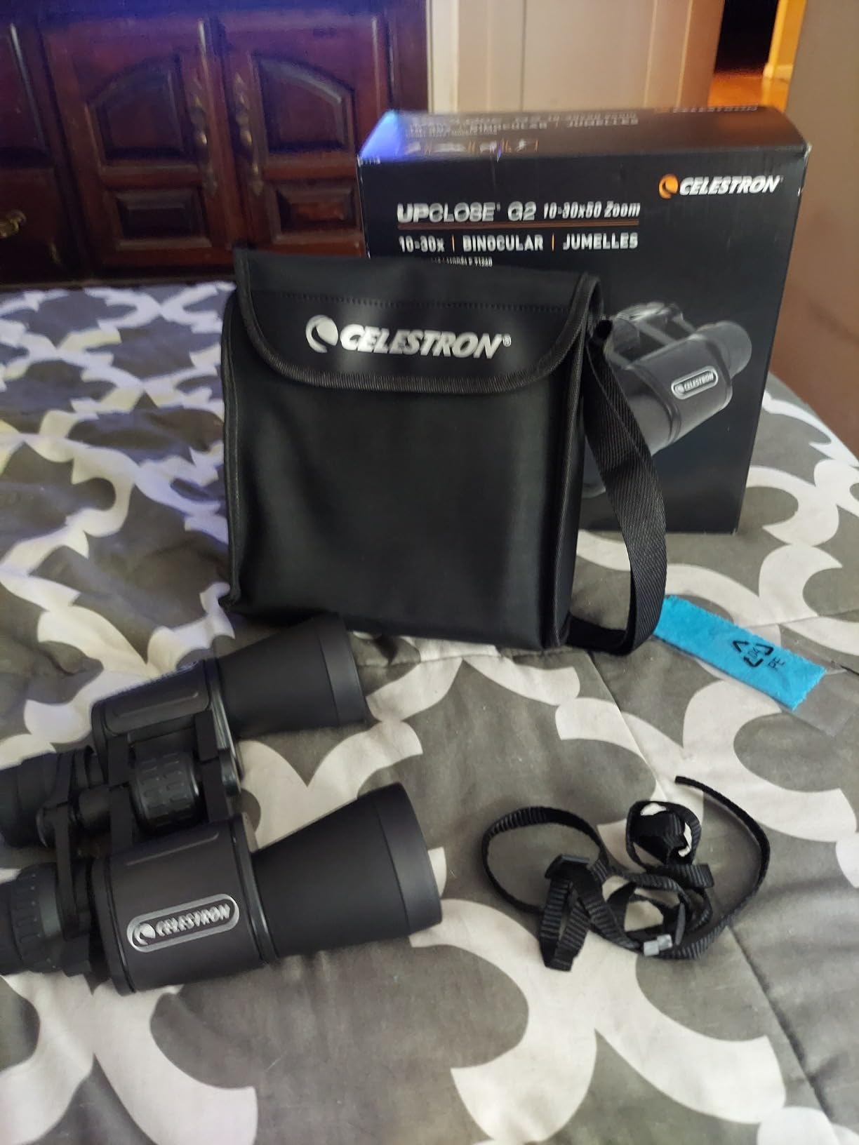 Celestron UpClose G2 10x50 Binocular - Multi-Coated Optics for Bird Watching, Wildlife, Scenery and Hunting - Customer Photo 4