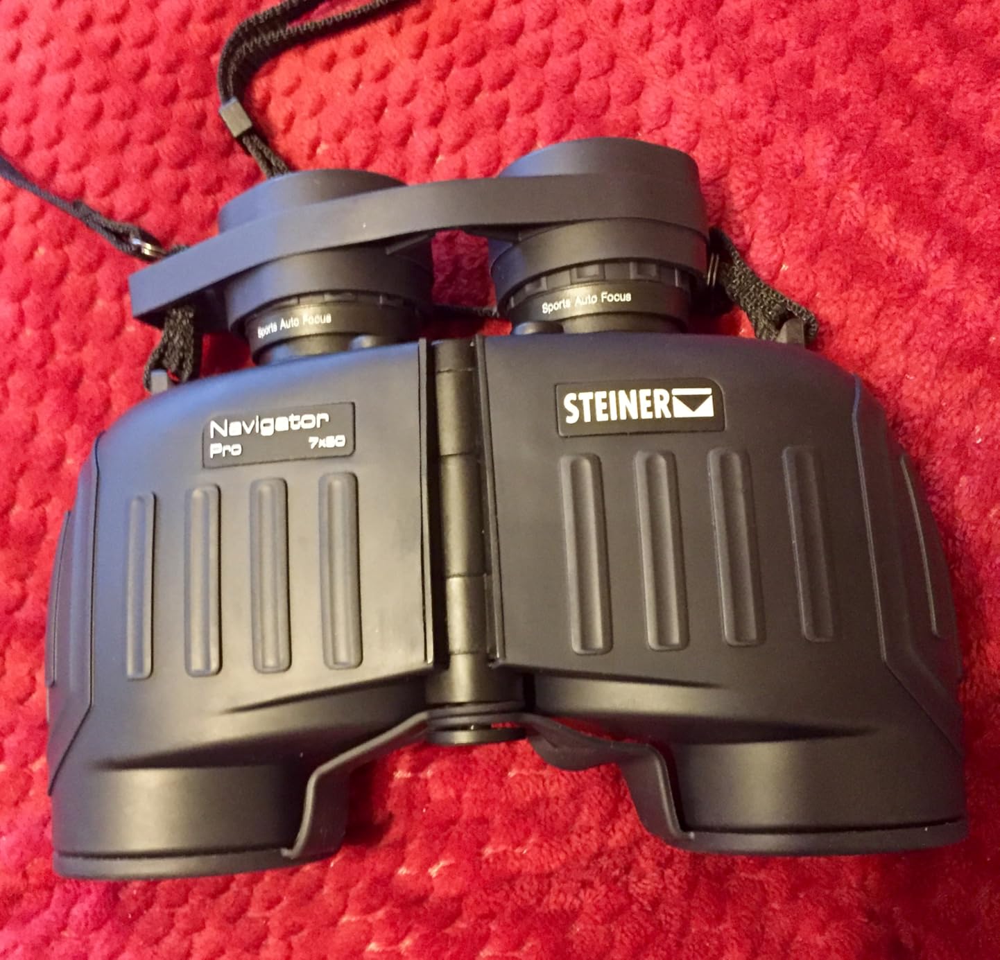 Steiner Navigator Pro 7x50 Binoculars - Magnification 7X - High Contrast Optics - Floating Prism System - Sports-Auto Focus - Delivers Excellent Image Clarity, Navy Blue (7655) - Customer Photo 1