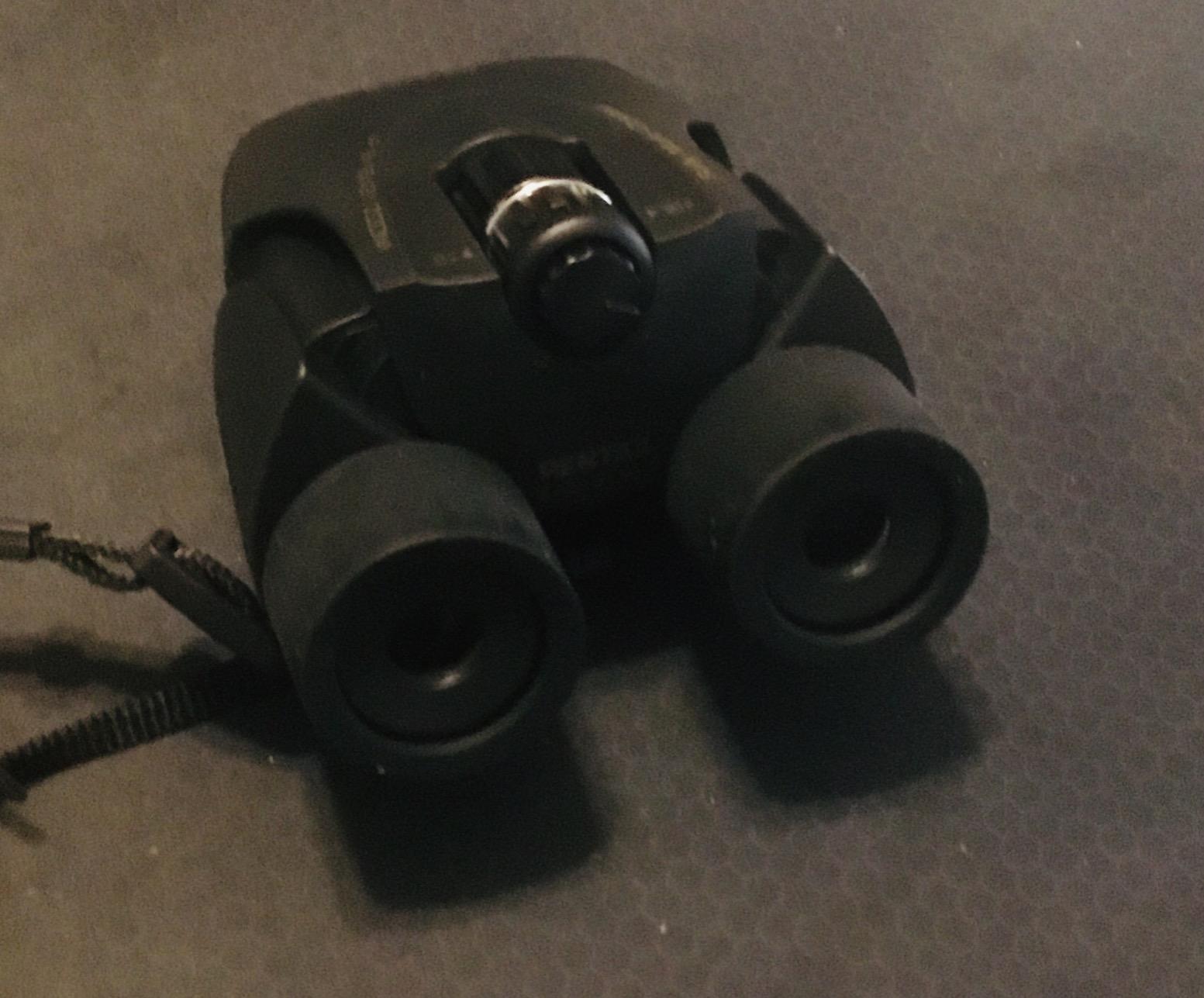 Pentax UP 8-16x21 Green Binoculars (Green) Fully-multi coating Zoom Tripod socket provide Customer Review Pentax UP 8-16x21 Green Binoculars (Green) Fully-multi coating Zoom Tripod socket provide - Customer Photo 2