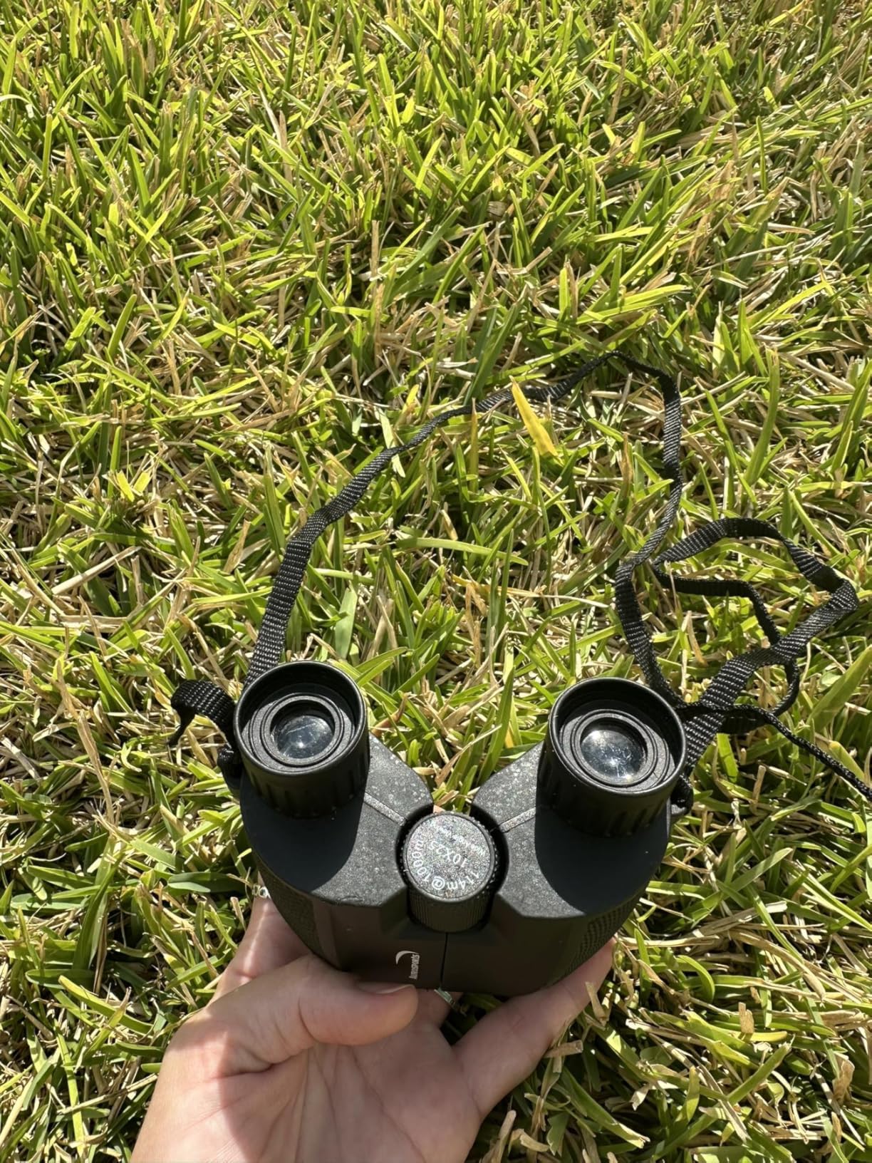 Aurosports 10x25 Binoculars for Adults and Kids, Large View Compact Binoculars with Low Light Vision, Easy Focus Small Binocular for Bird Watching Outdoor Travel Sightseeing Concert Hunting Hiking Customer Review Aurosports 10x25 Binoculars for Adults and Kids, Large View Compact Binoculars with Low Light Vision, Easy Focus Small Binocular for Bird Watching Outdoor Travel Sightseeing Concert Hunting Hiking - Customer Photo 2