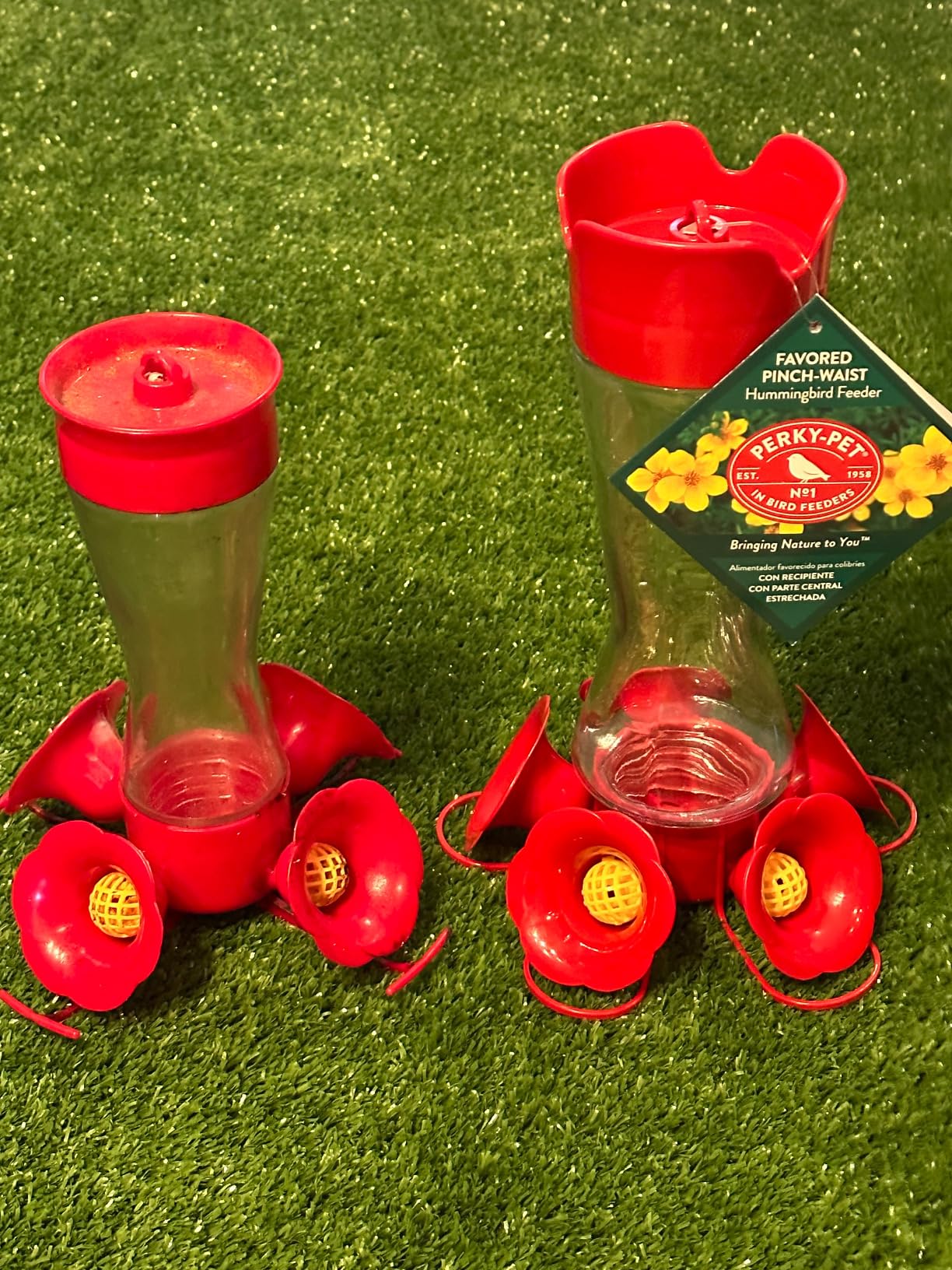 Perky-Pet Favored Pinch-Waist Glass Hummingbird Feeder with Built-in Ant Moat and Bee Guards - 16 oz Capacity - 204CP-4 - Customer Photo 1