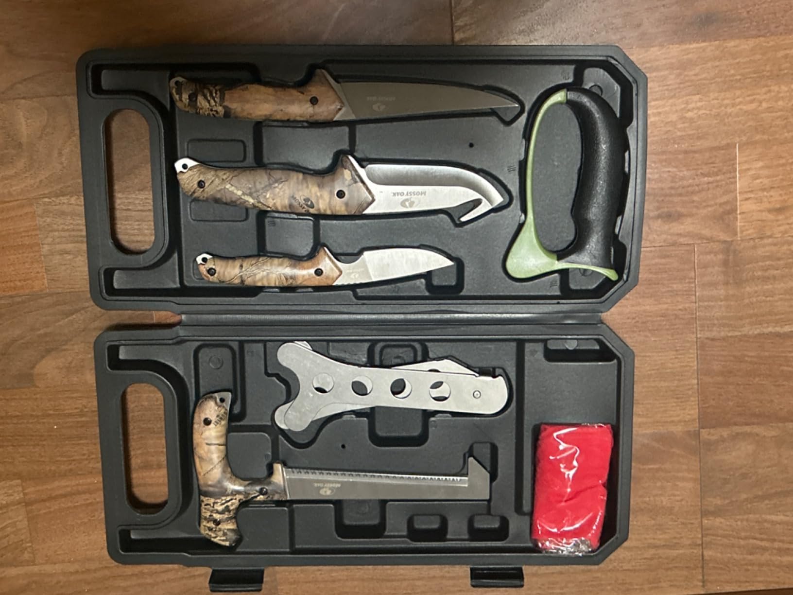 Mossy Oak Field Dressing Kit Hunting Deer Knife Set (8-Piece) | Portable Butcher Game Processor Set, Stainless Steel Hunting Knife Set customer photo 1