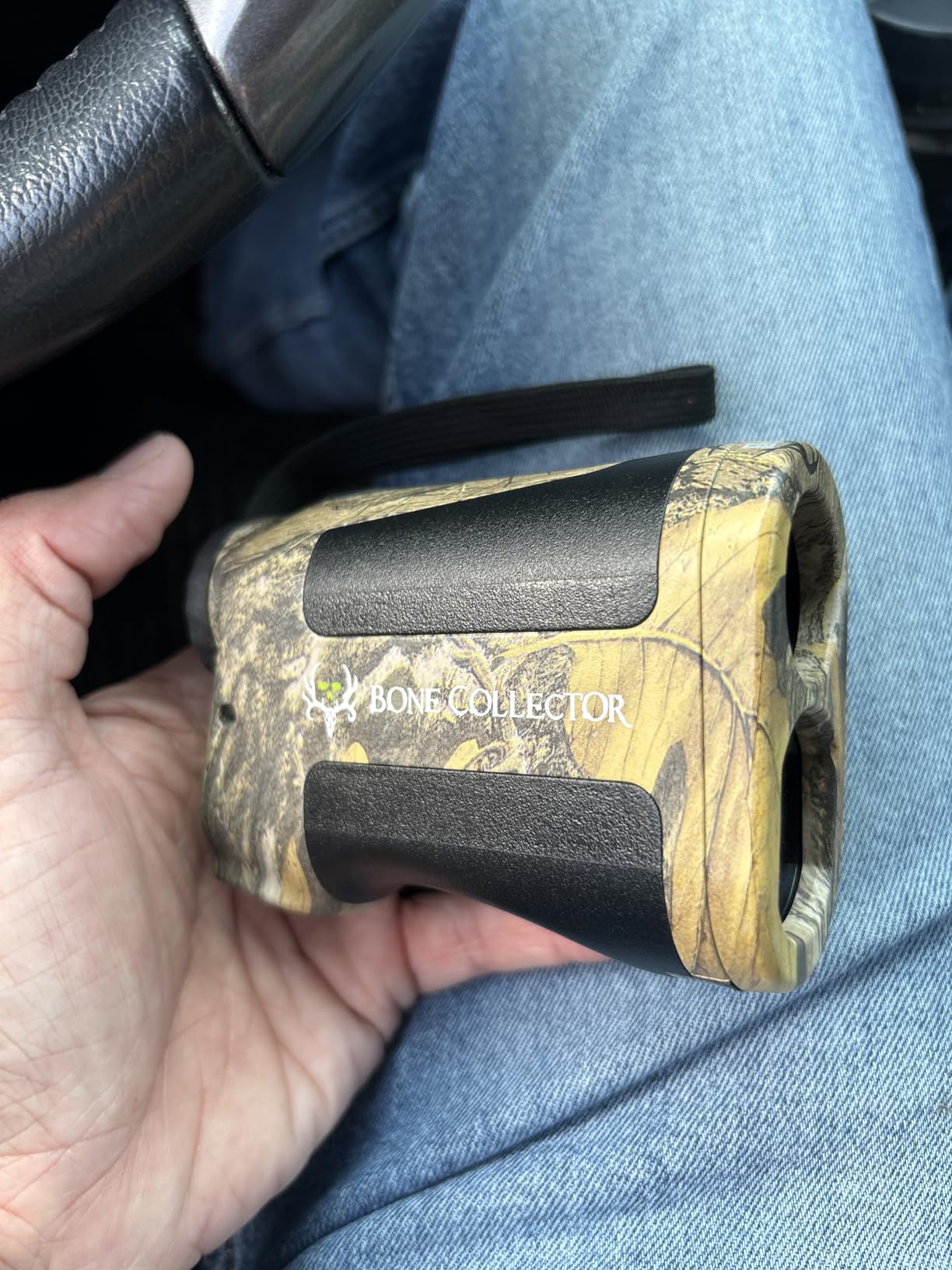 Bushnell BoneCollector 850 Laser Rangefinder, Hunting Laser Range Finder in Realtree Edge customer photo 2