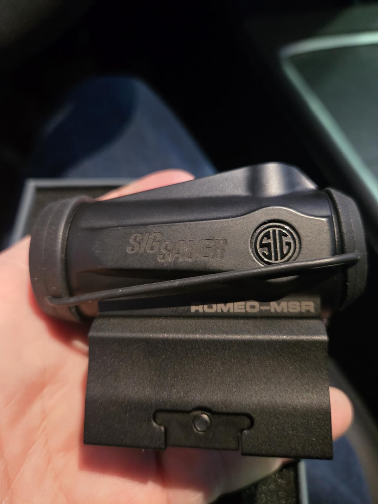 SIG SAUER Romeo-MSR GEN II 2 MOA Dot Sight - 1x 20 mm Durable Waterproof Fog-Proof Dot Sight with Parallax-Free Optical Design & 12 Illumination Settings Customer Review SIG SAUER Romeo-MSR GEN II 2 MOA Dot Sight - 1x 20 mm Durable Waterproof Fog-Proof Dot Sight with Parallax-Free Optical Design & 12 Illumination Settings - Customer Photo 2