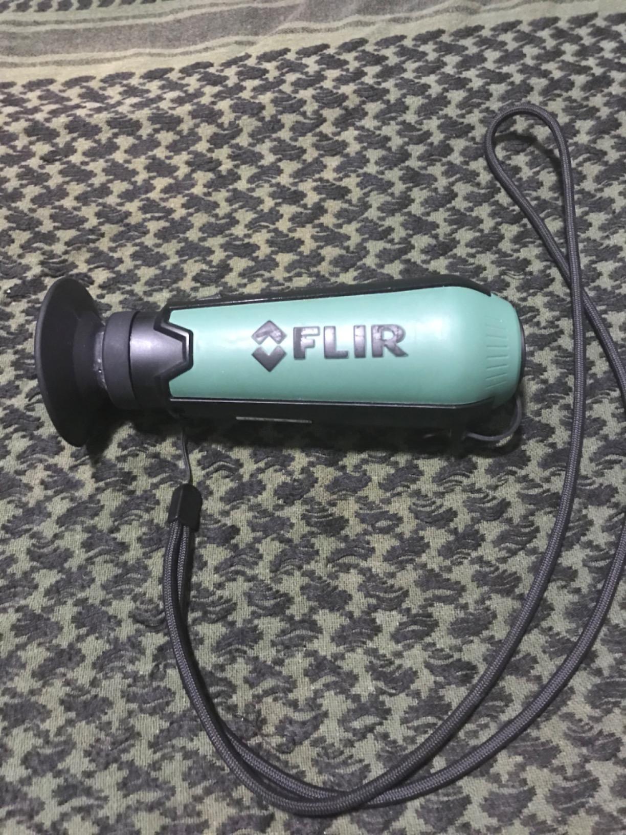 FLIR Scout TKx - Compact Infrared/Thermal Imaging Monocular for Wildlife Viewing, Hunting & Outdoor - Customer Photo 2