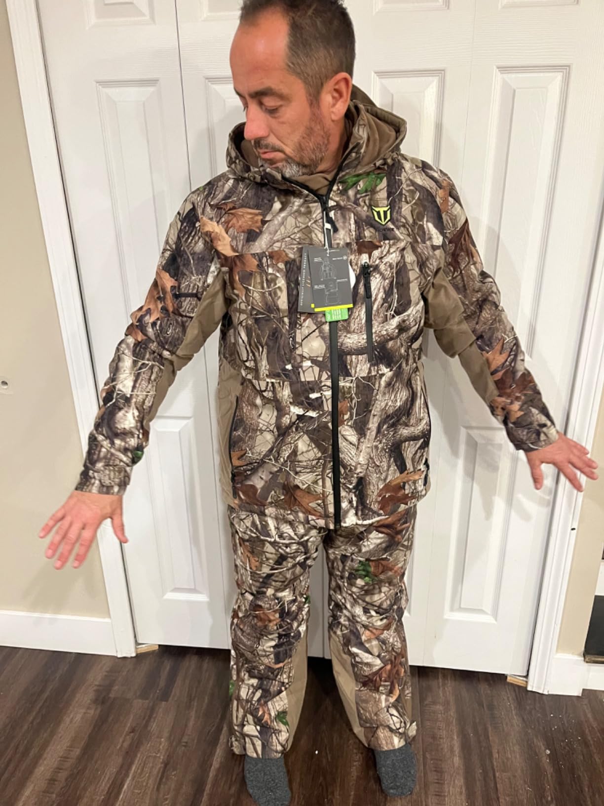 TIDEWE Hunting Clothes for Men with Face Mask, Silent Waterproof Hunting Jacket and Adjustable Bibs, Safety Strap Compatible - Customer Photo 1