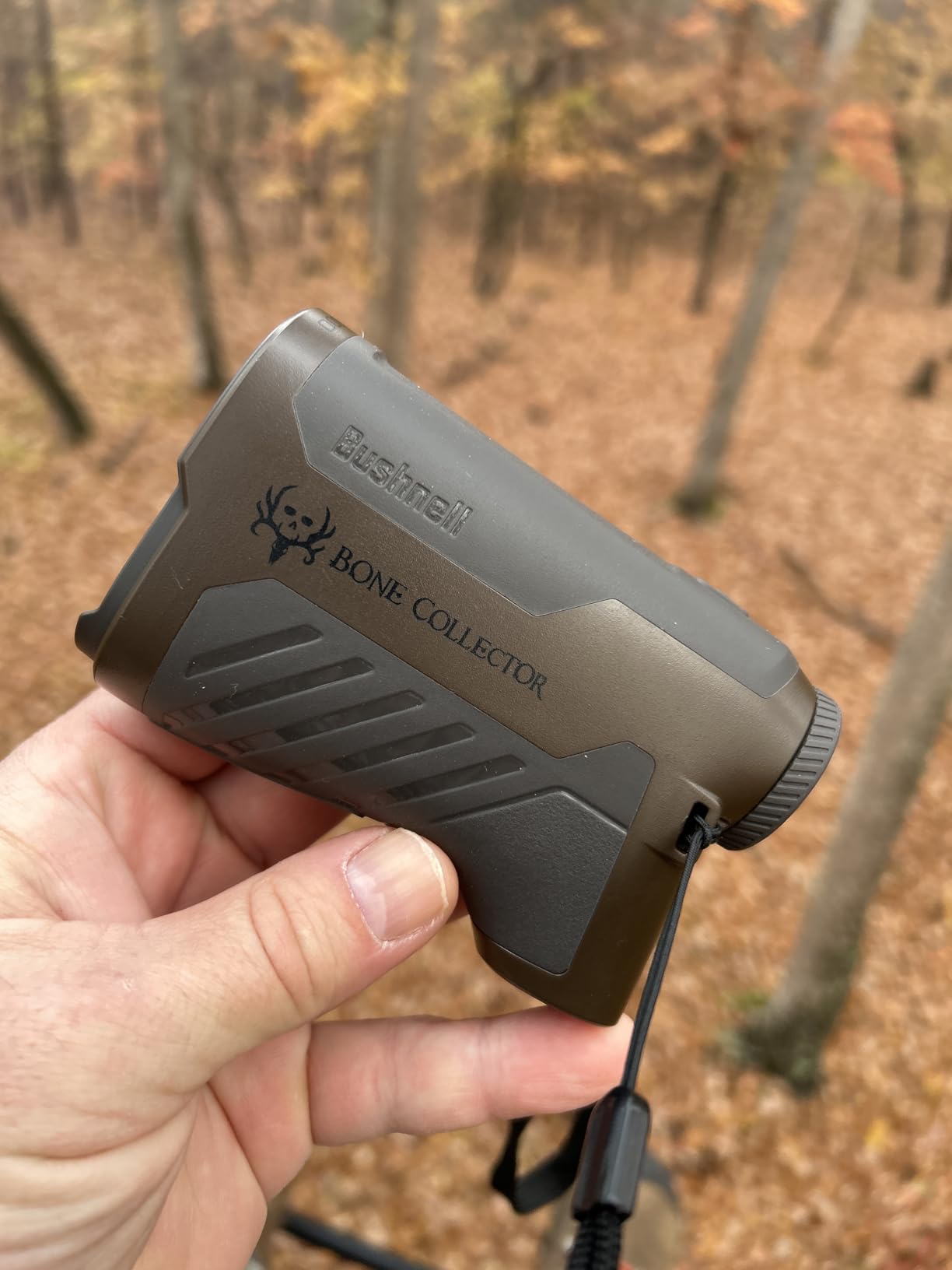 Bushnell BoneCollector 1800 Hunting Rangefinder - 1800 Yard Laser Range Finder with Bluetooth, Angle Range Compensation, 6X Magnification & 2X Brighter Multi-Coated Lens for Shooting and Hunting - Customer Photo 3