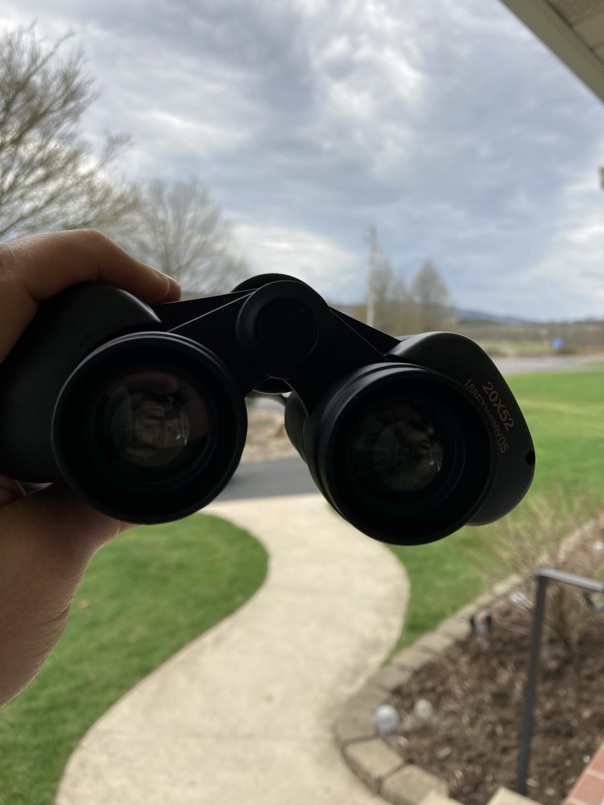 20x52 Binoculars for Adults High Powered - HD Large View Binoculars with Low Light Vision - Professional Binocular for Bird Watching Hunting Travel Cruise Outdoor Sports with Carrying Bag - Customer Photo 2