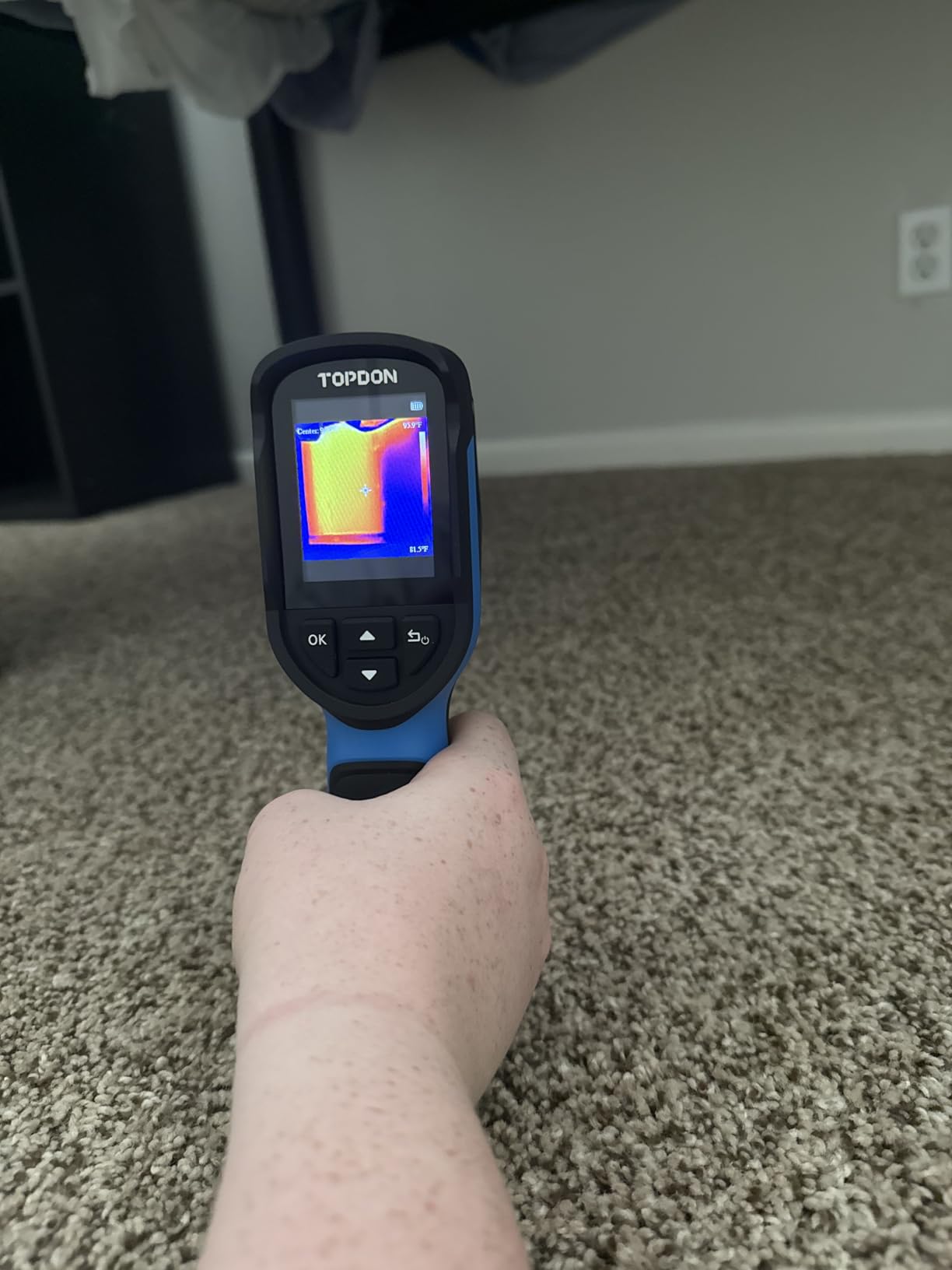 TOPDON TC004 Mini Thermal Imaging Camera, 240 x 240 TISR Resolution, 15-Hour Battery Life, 128 x 128 IR Resolution, 25Hz Handheld Infrared Camera with High/Low Temp Alerts, Auto Shutdown- Blue - Customer Photo 3