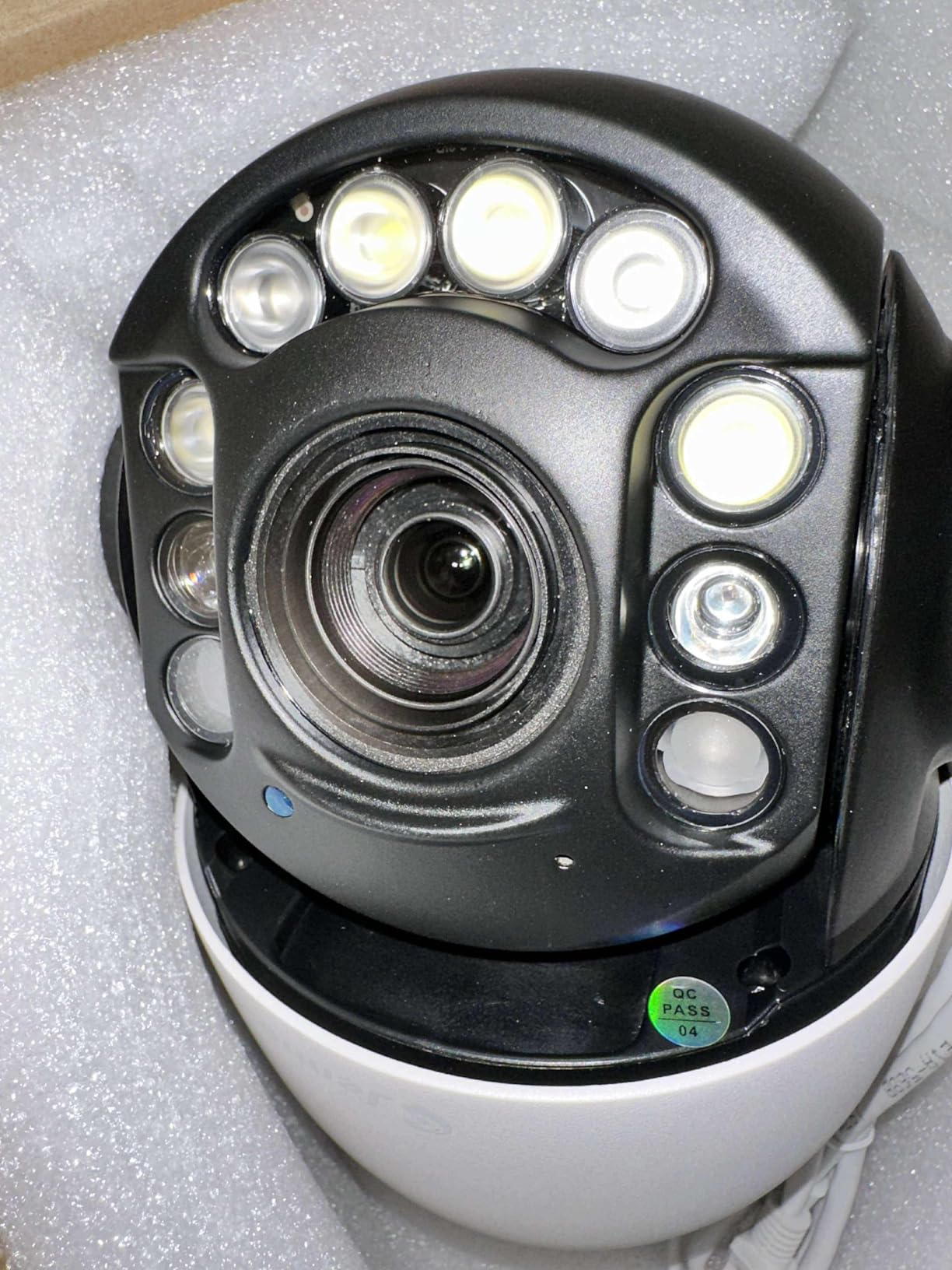 Jennov 6MP PoE IP Camera Outdoor with Pan Tilt 20X Optical Zoom, 360 Speed Dome PTZ Security Camera with 160ft IR Night Vision, Spotlights Color Night Vision, Human Detection, Onvif Compatible Customer Review Jennov 6MP PoE IP Camera Outdoor with Pan Tilt 20X Optical Zoom, 360 Speed Dome PTZ Security Camera with 160ft IR Night Vision, Spotlights Color Night Vision, Human Detection, Onvif Compatible - Customer Photo 2
