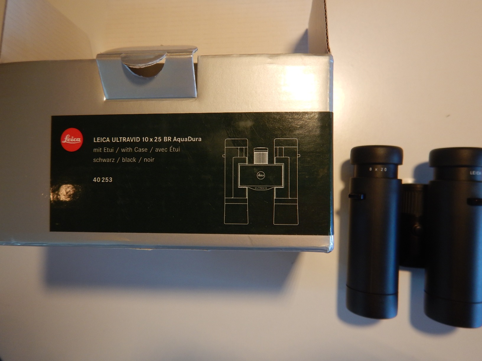 Leica Ultravid BR 10x25 Robust Waterproof Compact Binocular with AquaDura Lens Coating, Black 40253 customer photo 1