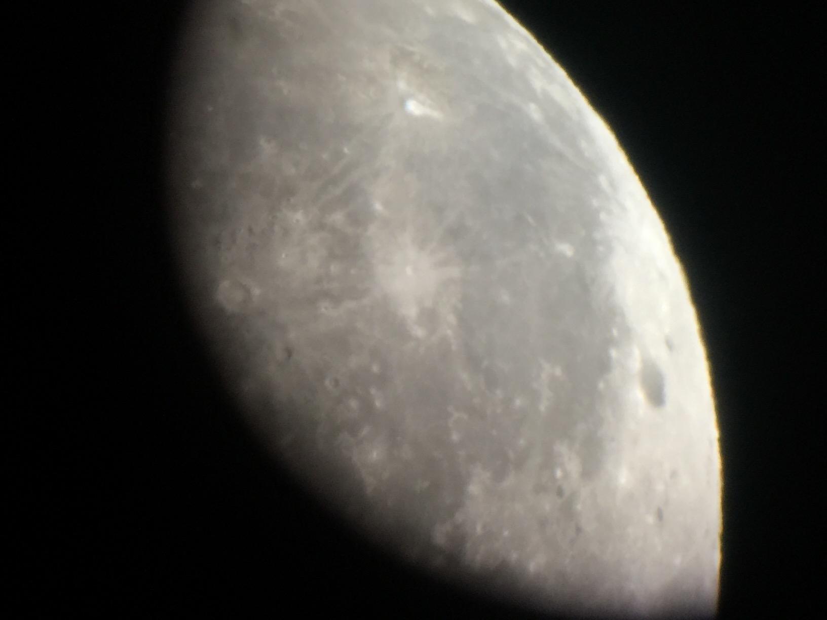 Celestron NexStar 4SE Maksutov-Cassegrain GoTo Telescope | Fully Automated GoTo Mount with SkyAlign, Compact Maksutov Optics, Great for Moon & Planet Viewing, Ultra-Portable Design customer photo 2