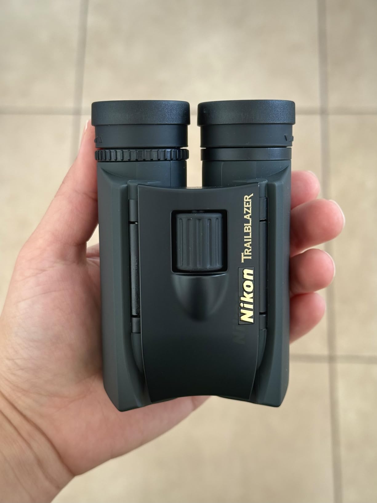 Nikon Trailblazer 10x25mm Binoculars - Compact, Waterproof & Fogproof, Bright Multilayer-Coated Optics, Roof Prism (8218) customer photo 2