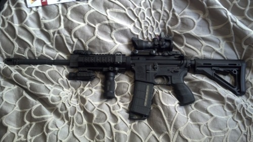 Trijicon ACOG 4 X 32 Scope Dual Illuminated Chevron .223 Ballistic Reticle, Black customer photo 2