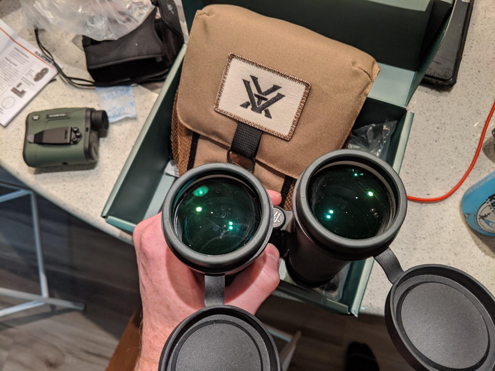 Vortex Razor HD Roof Prism Binoculars | HD Optics, Tripod Adaptable, Magnesium Chasis, Waterproof, Fogproof, Included GlassPak - Unlimited, Unconditional Warranty customer photo 1