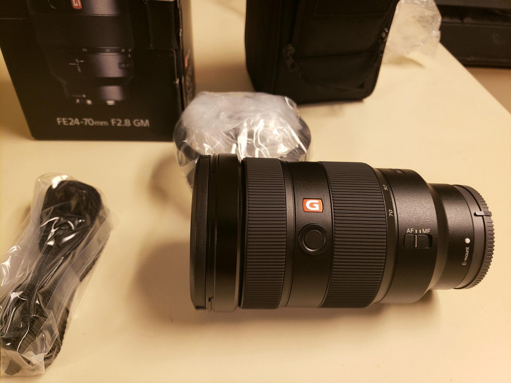 Sony SEL2470GM E-Mount Camera Lens: FE 24 mm F2.8 G Master Full Frame Standard Zoom Lens | Sony E-Mount Full-Frame 24-70mm F/2.8 Gm, Constant F/2.8, 82mm Filter, 886 G, Includes Hood, Caps and Case customer photo 2