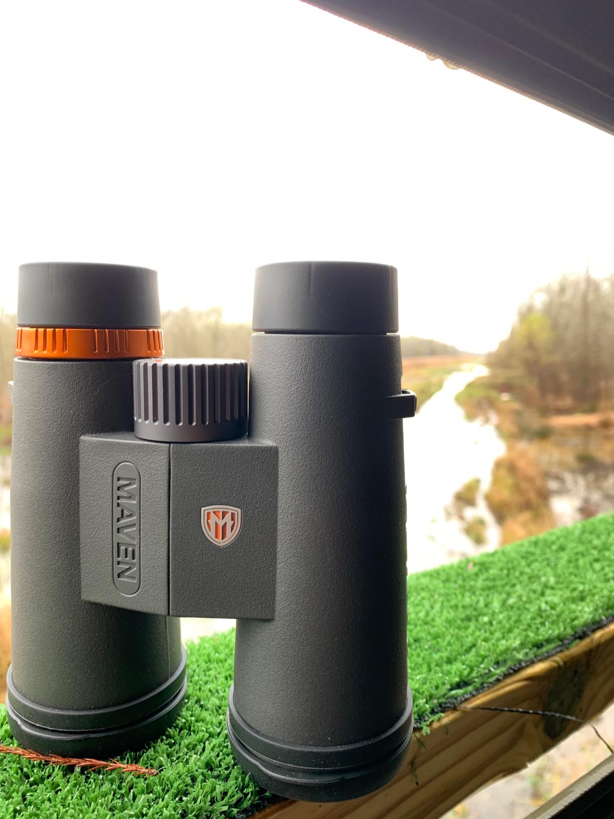 Maven C1 12X42mm ED Binoculars Gray/Orange customer photo 1