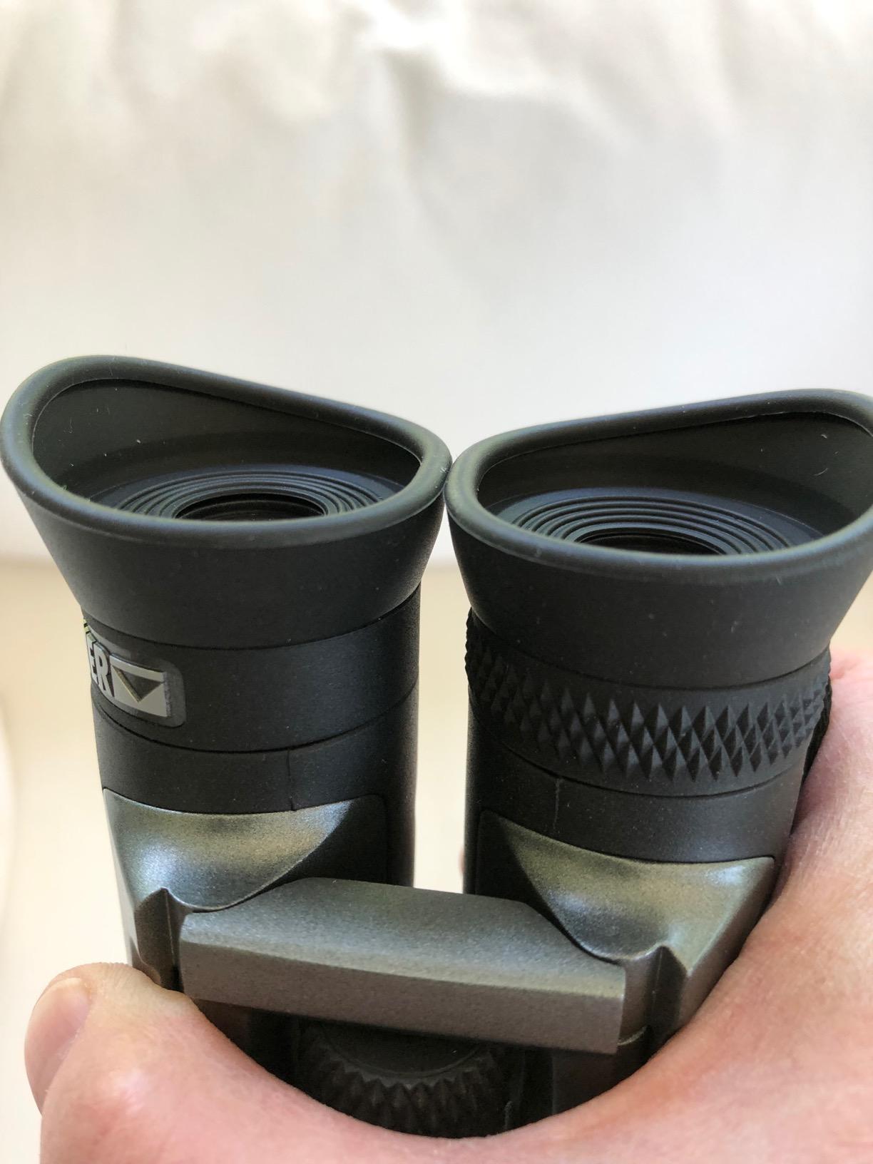 Steiner BluHorizons Binoculars - Unique Lens Technology, Eye Protection, Compact, Lightweight - Ideal for Outdoor Activities and Sporting Events customer photo 2