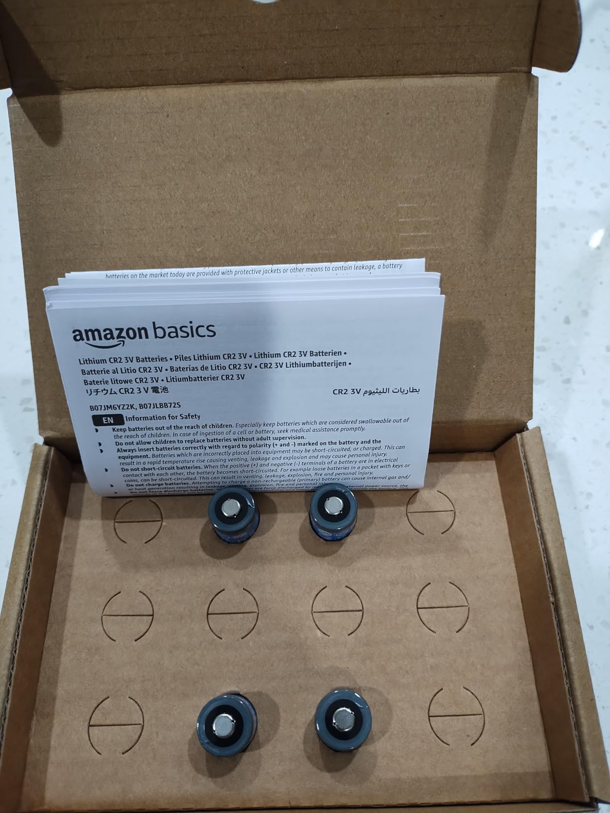 Amazon Basics 4-Pack CR2 Lithium Batteries, 3 Volt, Long Lasting Power, Reliable, Low Self-Discharge Rate customer photo 2