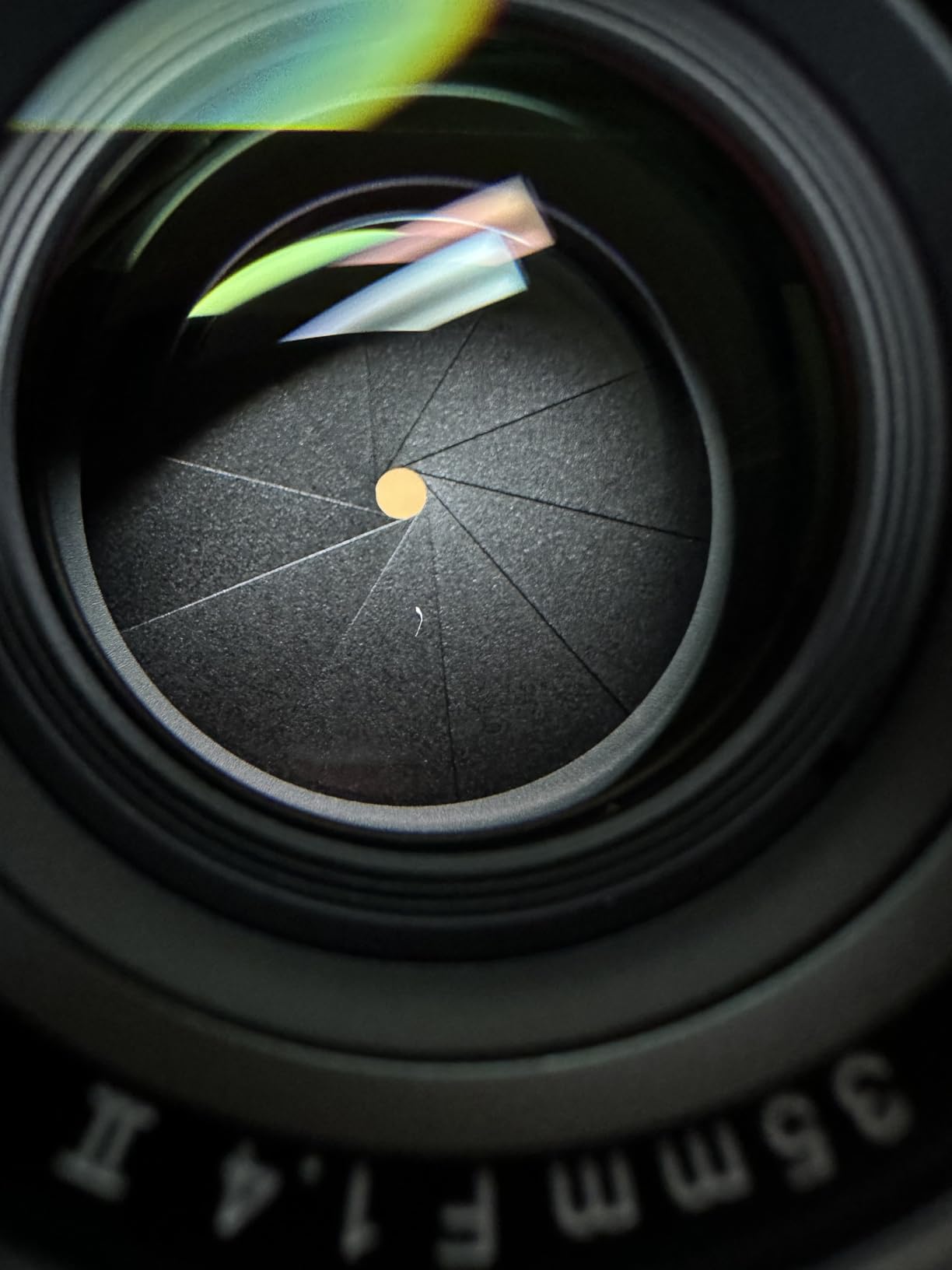 Voigtlander Nokton 35mm f/1.4 II Multi Coated Lens for Leica M, Black customer photo 2
