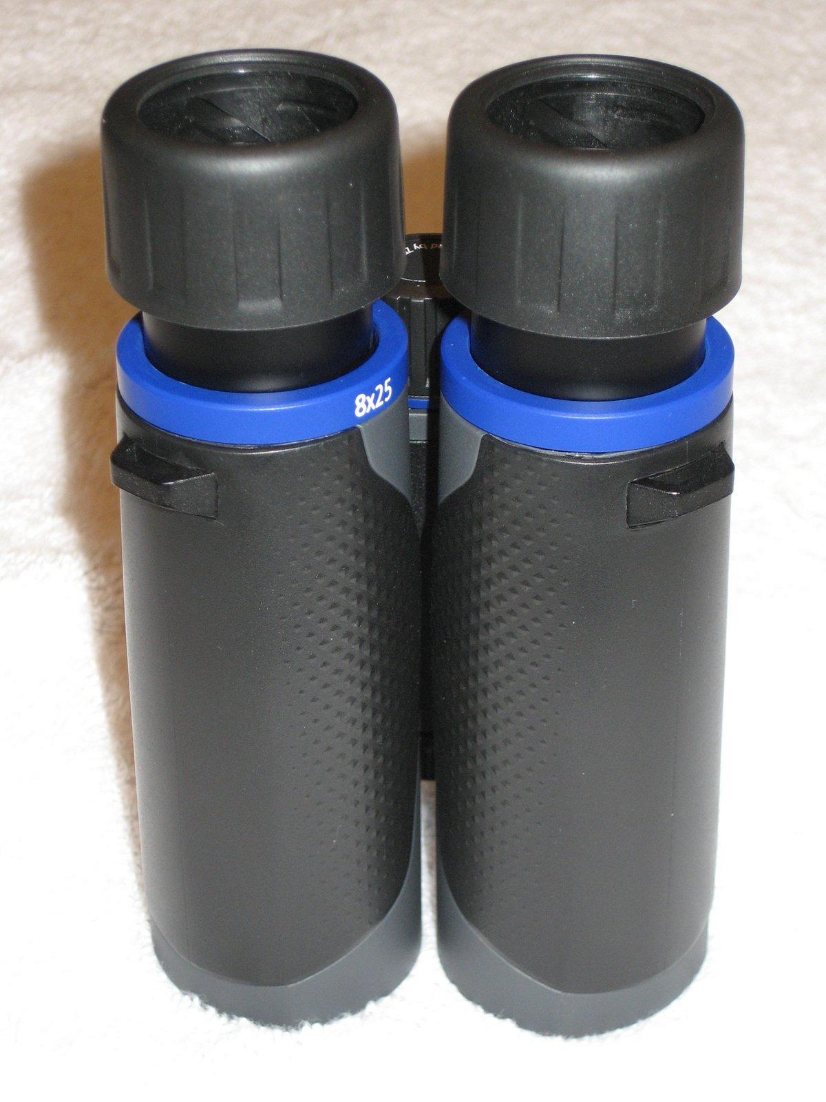 ZEISS Terra ED Pocket Binoculars Compact, Waterproof, and Fast Focusing | Coated Glass for Optimal Clarity in All Weather Conditions for Bird Watching, Hunting, Travel and Sightseeing customer photo 1