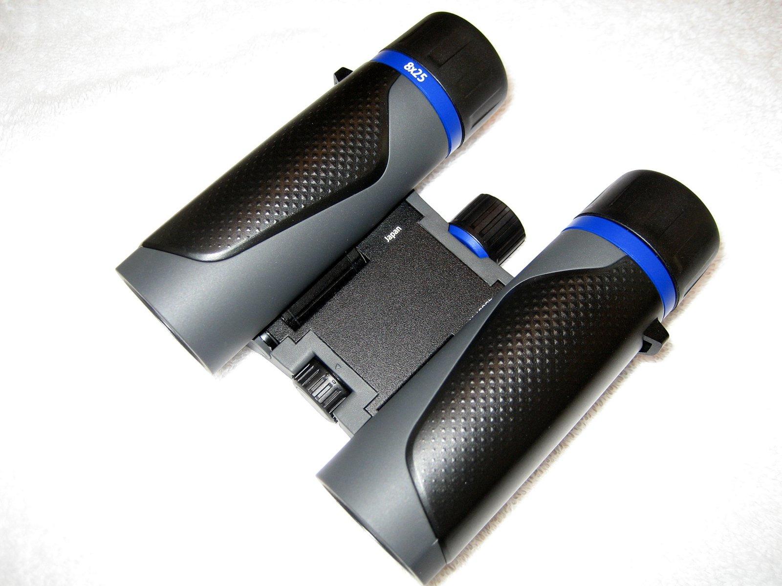 ZEISS Terra ED Pocket Binoculars Compact, Waterproof, and Fast Focusing | Coated Glass for Optimal Clarity in All Weather Conditions for Bird Watching, Hunting, Travel and Sightseeing customer photo 2