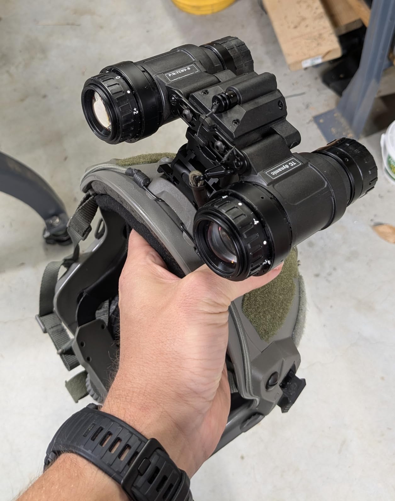 Night Vision Goggles NVG Mount Metal Helmet Mount Fully Modular Interface System for PVS14/PVS18/PVS15/PVS7 customer photo 1