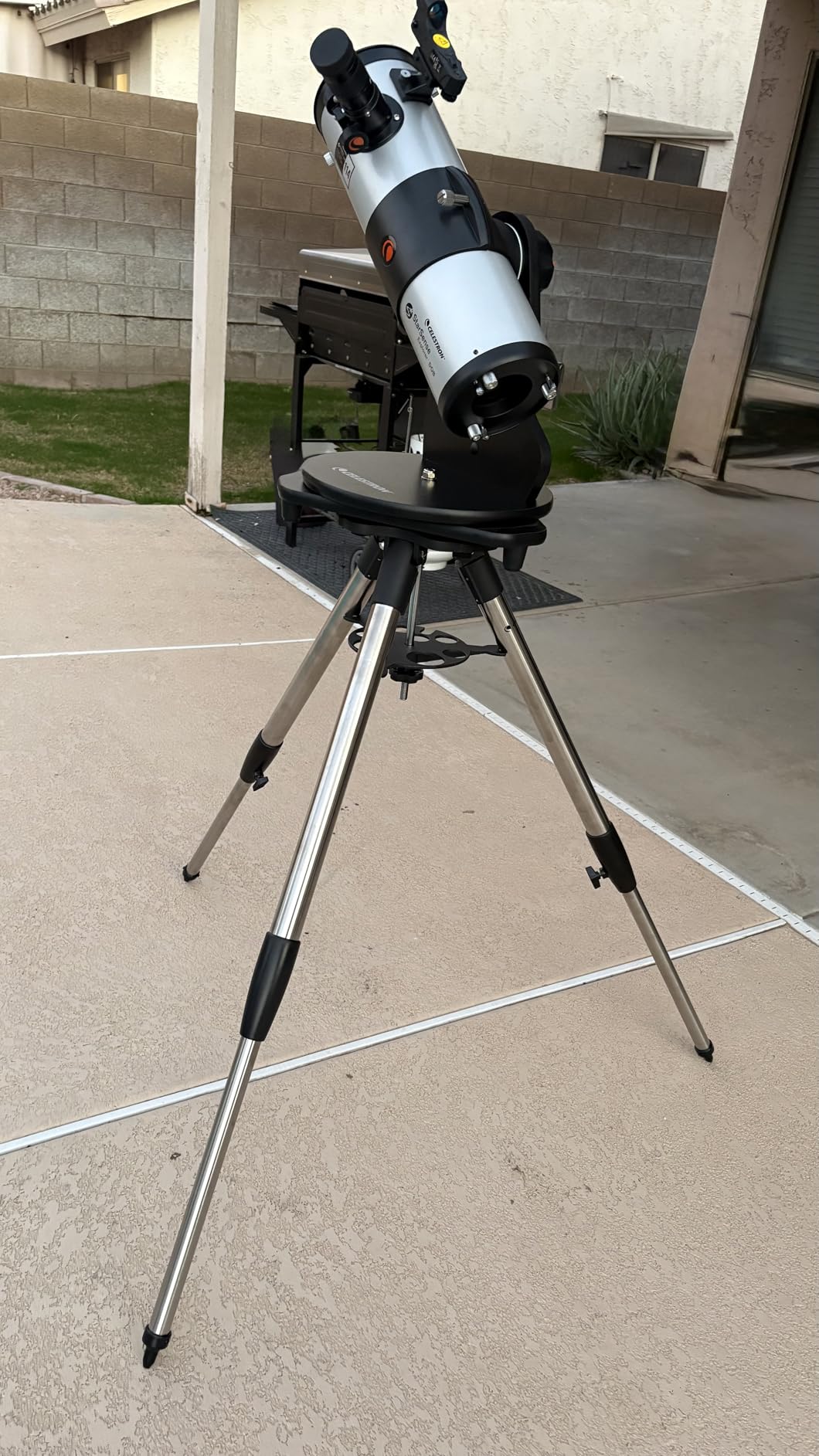 Celestron Tripod for StarSense Explorer Tabletop Dobsonians | Comfortable Observing for Tabletop Telescope, Adjustable Height, Stainless Steel Legs, Built-In Accessory Tray customer photo 2
