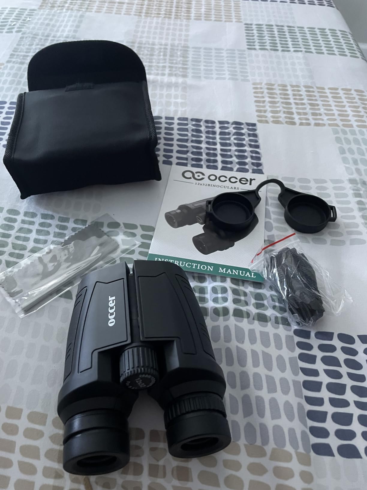 Occer 12x32 Binoculars for Adults Kids - Compact Binocular for Birdwatching | Small, Large eyepiece, FMC, BAK4 Prism, Easy Focus ,High Powered, Easy to carry, Travel, Sightseeing, Outdoors, Hunting customer photo 2