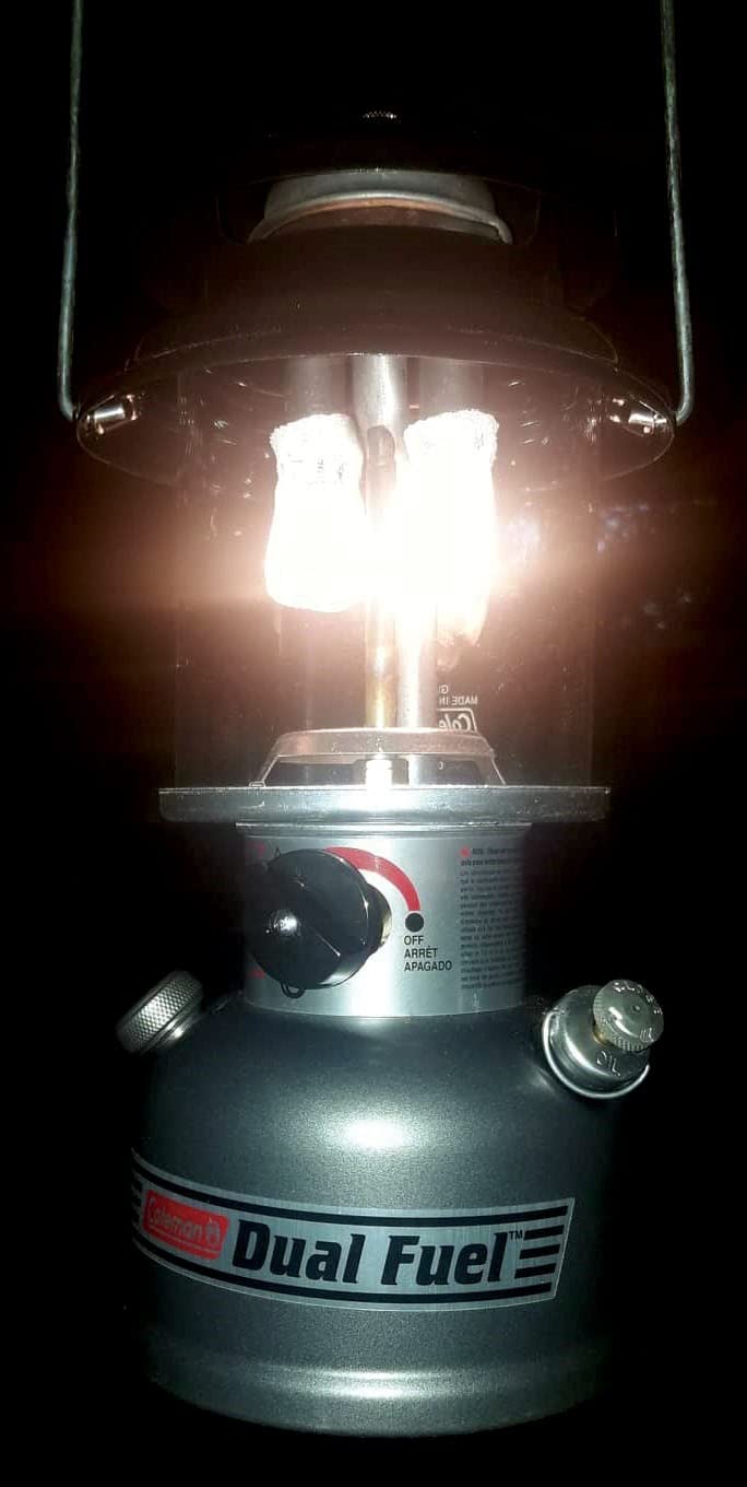 Coleman Premium 700L Dual-Fuel Lantern with Adjustable Brightness & Carry Case, Mantles & Filter Funnel Included customer photo 1