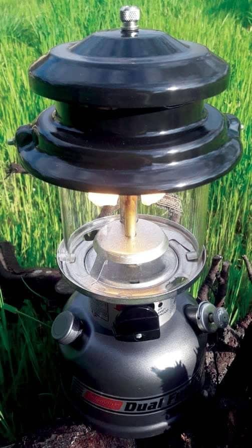 Coleman Premium 700L Dual-Fuel Lantern with Adjustable Brightness & Carry Case, Mantles & Filter Funnel Included customer photo 2