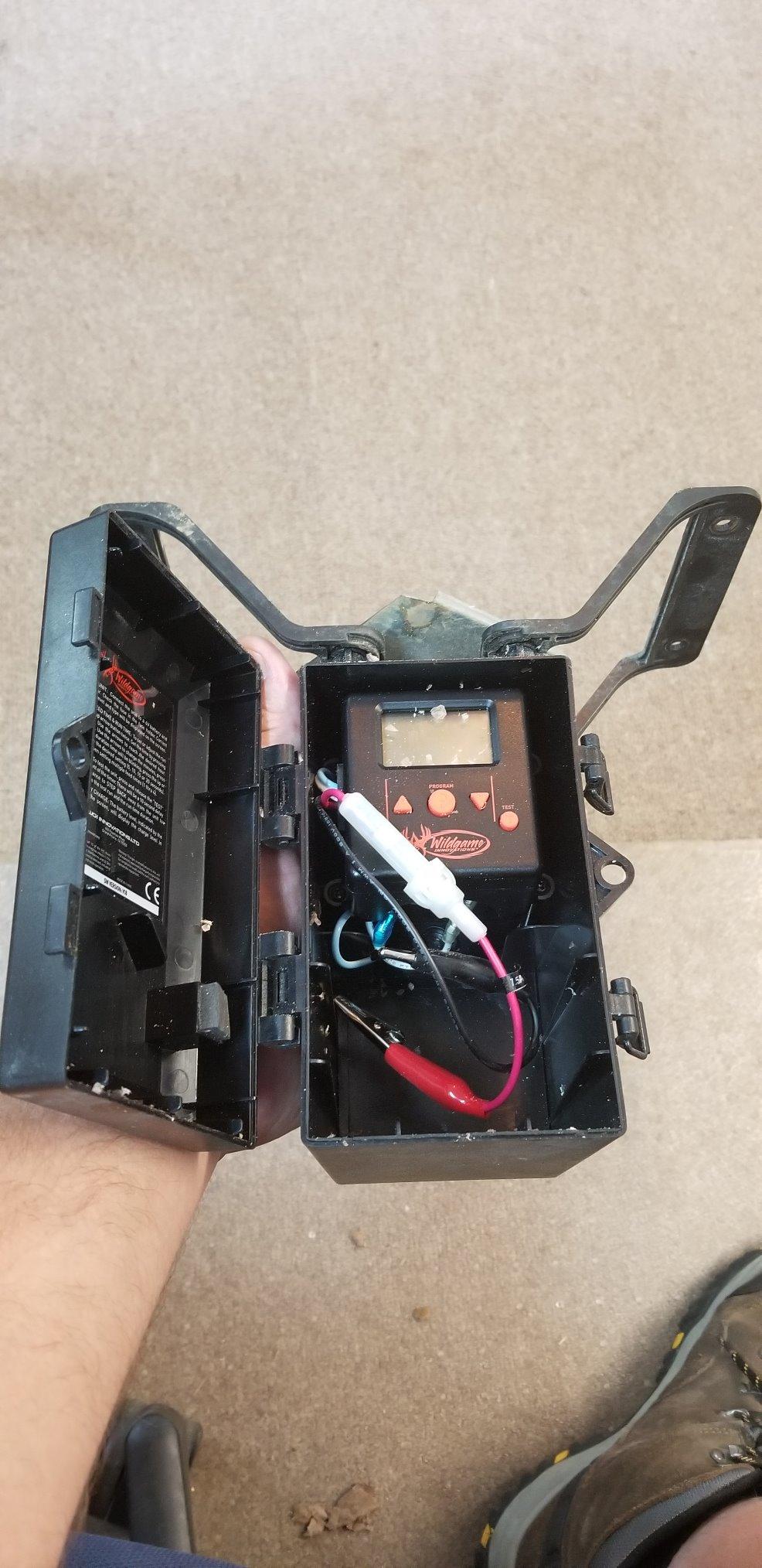 WILDGAME INNOVATIONS Trophy Hunter 6V Digital Feeder Kit customer photo 1