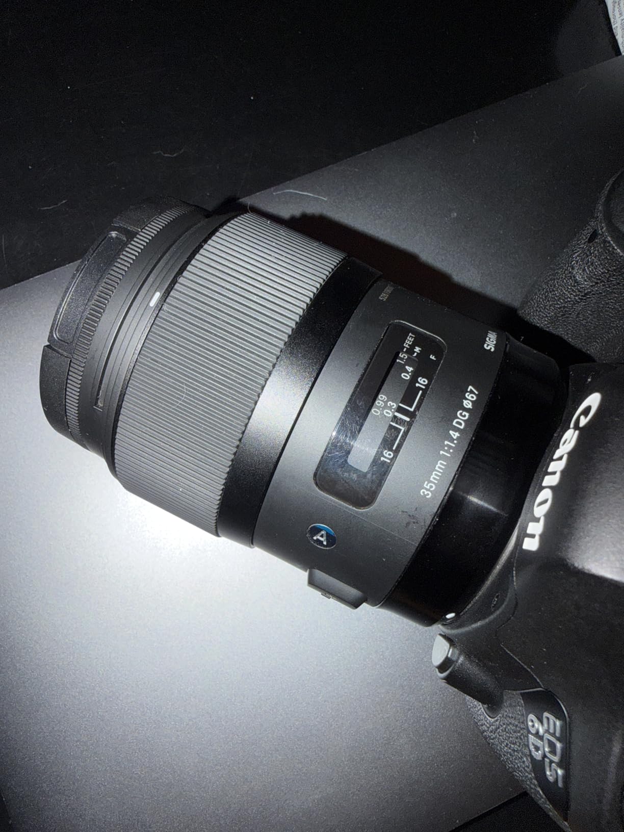 Sigma 35mm F1.4 Art DG HSM Lens for Canon, Black | 35mm F/1.4 Wide-Angle Prime, Canon Ef Mount, 67mm Filter, 30 Cm Min Focus, Includes Hood Lh730-03 customer photo 1