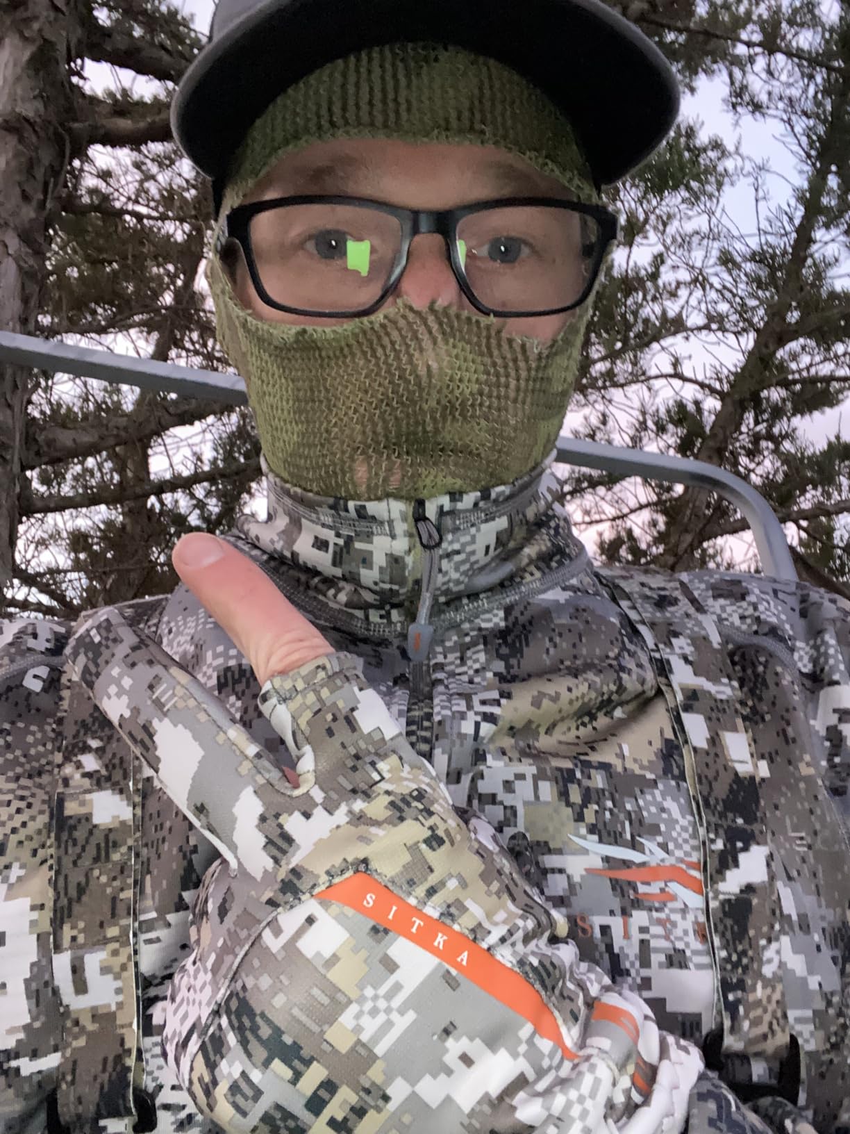 Sitka Men's Fanatic Whitetail Camo Hunting Gloves customer photo 1