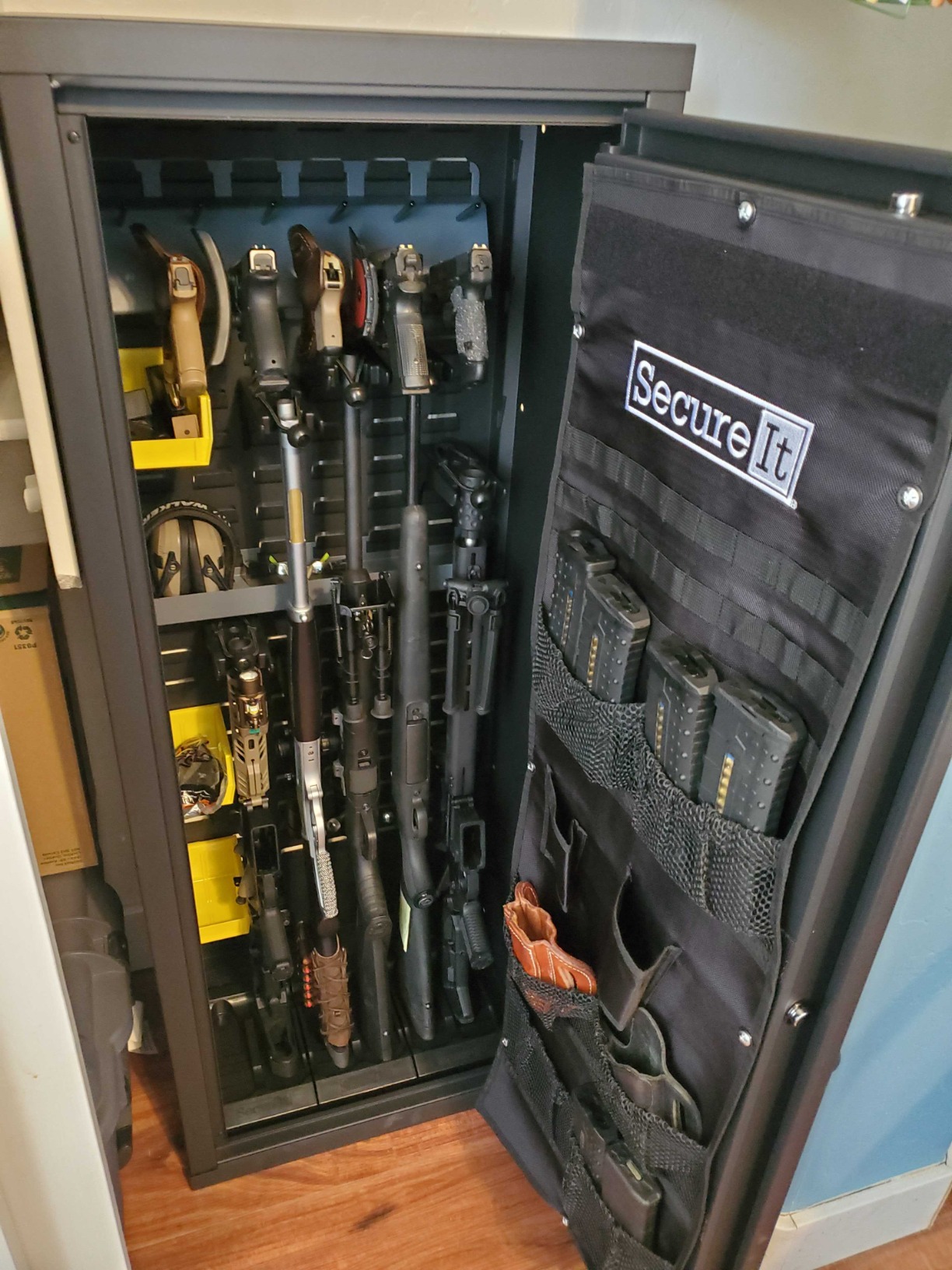 Agile Model 52 - Modular Fast Access Gun Safe. Easy delivery via UPS, ships flat, assembles anywhere. New Biometric Keypad for convenience. Larger buttons for fast access ease. customer photo 1