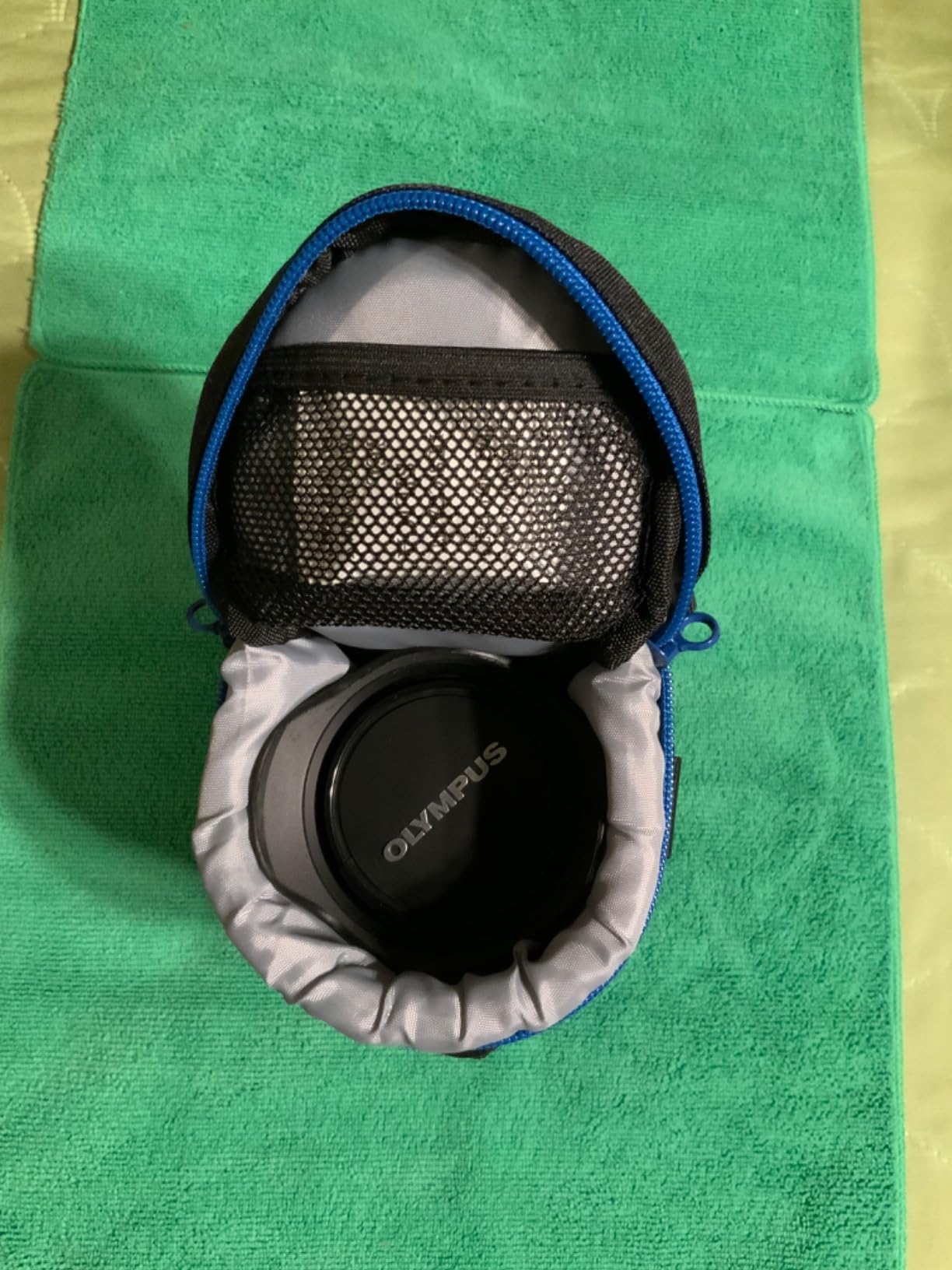 JJC Deluxe Lens Case Pouch Bag for Camera Lens Below 3.9 x 6.5 Inches customer photo 2