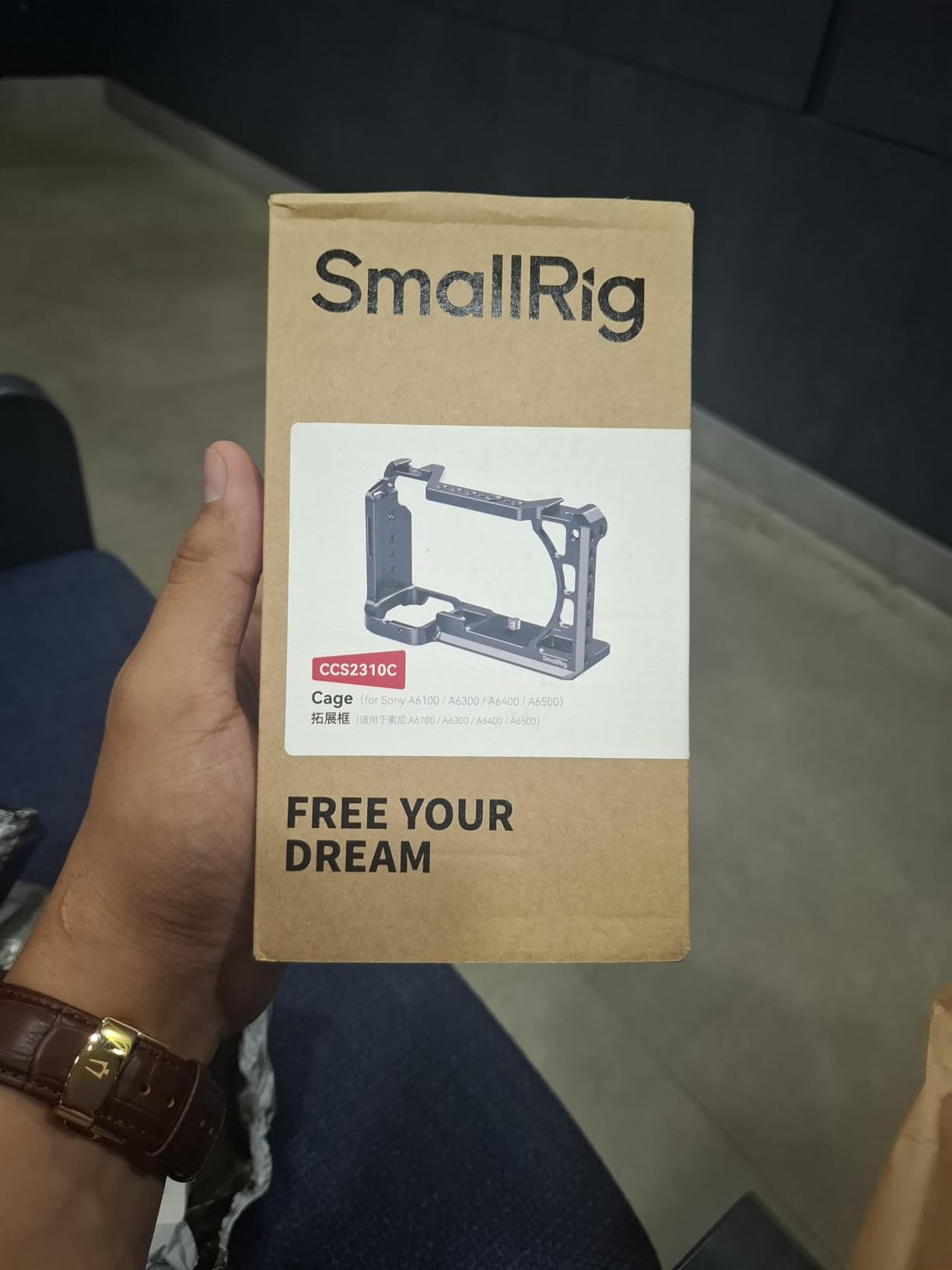 SMALLRIG Camera A6400 A6100 Cage for Sony A6400 A6100 Camera - CCS2310 | Multiple mounting interfaces for accessories customer photo 1