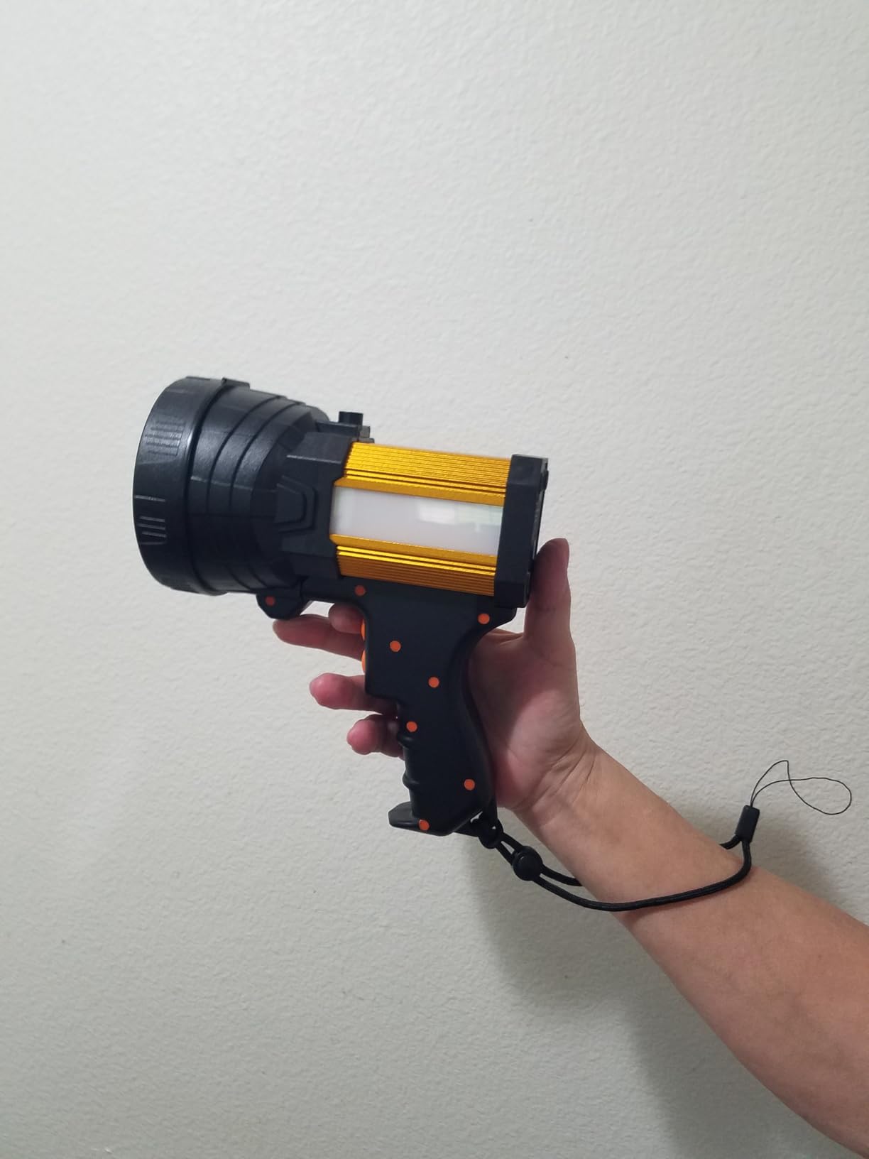 BUYSIGHT Rechargeable Spotlight, 2000000 Lumens Spot Lights Handheld High Lumens Large Flashlight Lightweight and Super Bright Flashlight customer photo 1