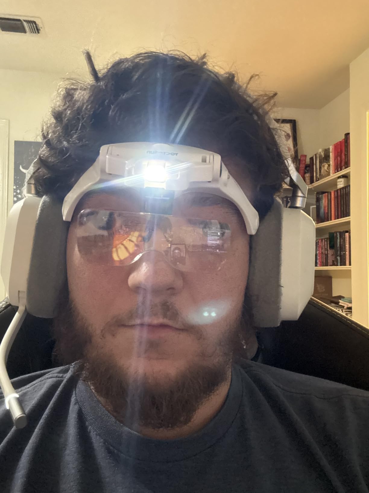 YOCTOSUN LED Head Magnifier, Rechargeable Hands Free Headband Magnifying Glasses with 2 Led, Professional Jeweler's Loupe Light Bracket and Headband are Interchangeable customer photo 1