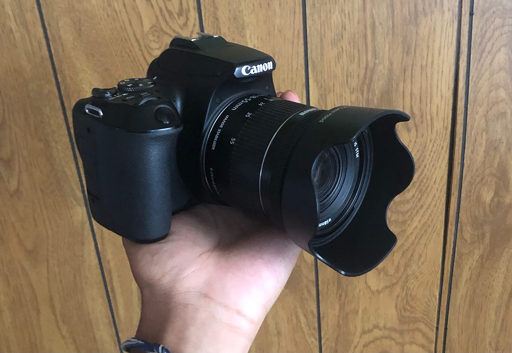 JJC Lens Hood for Canon EF-S 18-55mm f/3.5-5.6 is STM, Replaces EW-63C Hood | for Canon RF-S 14-30mm, RF 24-50mm Lens on Canon Rebel T7 T6 EOS R50V R8 90D 80D, Reversible, Supports 58mm Filter/Lens Cap customer photo 1