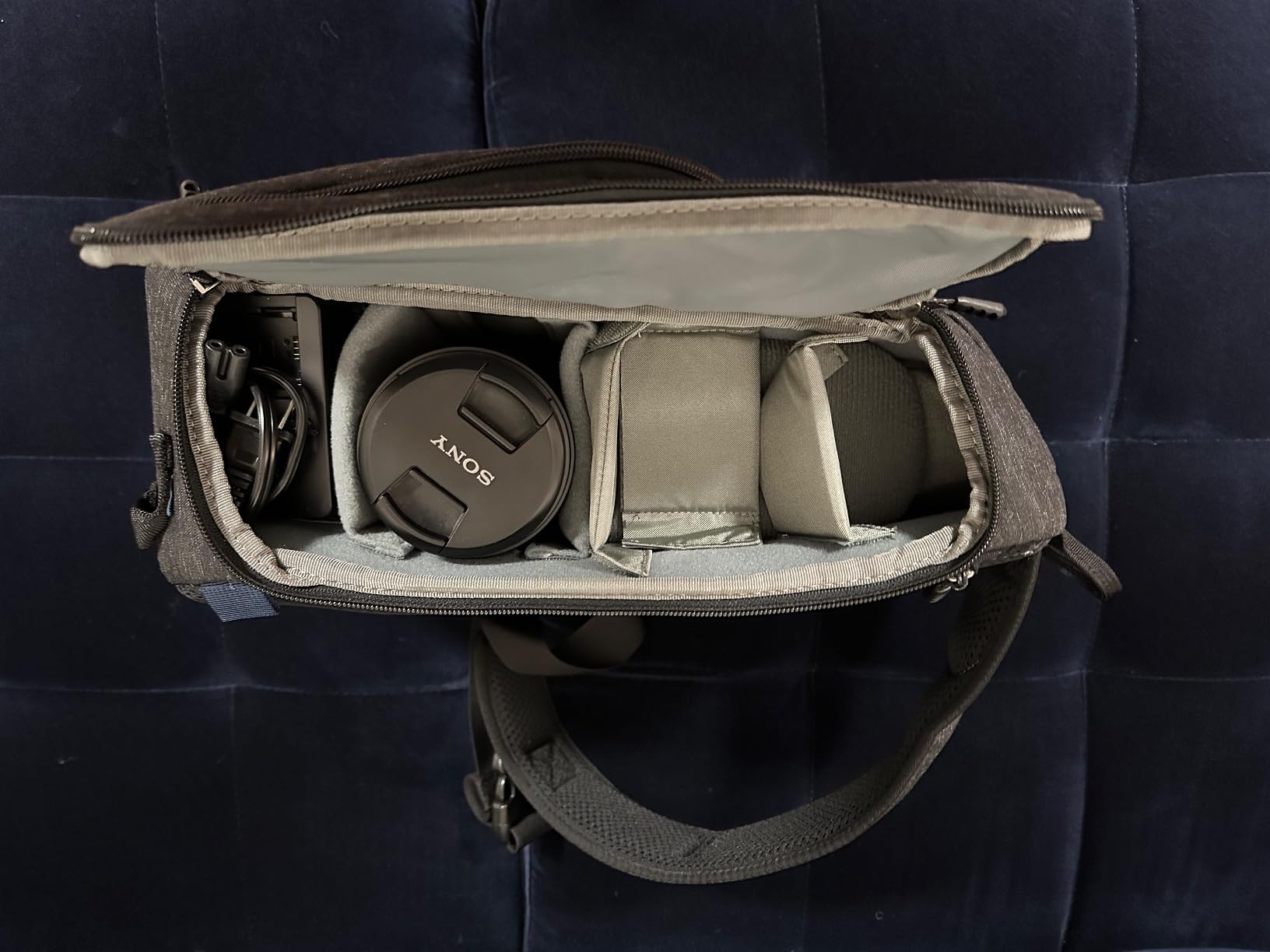 Think Tank Urban Access 10 Sling Bag for Camera and Photo Accessories customer photo 1