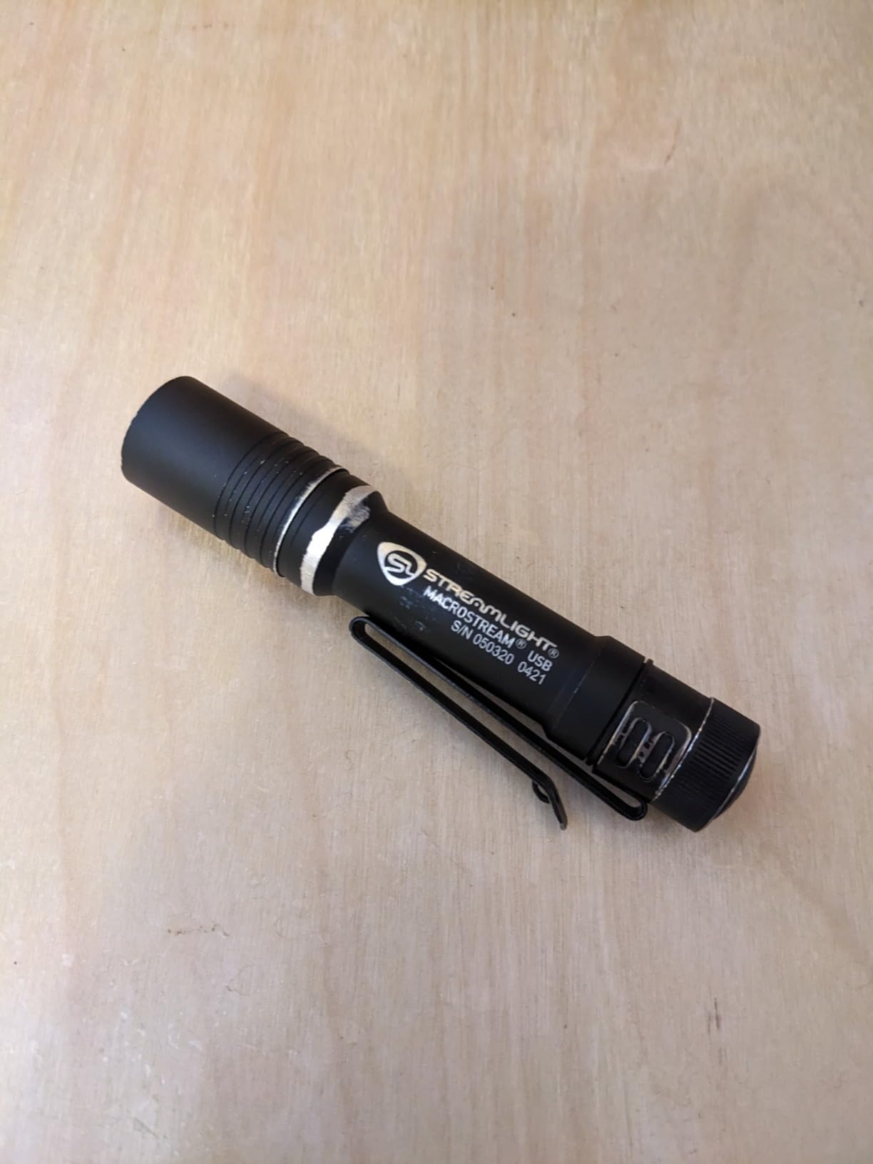 Streamlight 66320 MacroStream USB 500-Lumen 2000-Candela Rechargeable EDC Compact LED Flashlight with USB Cable, Black customer photo 2