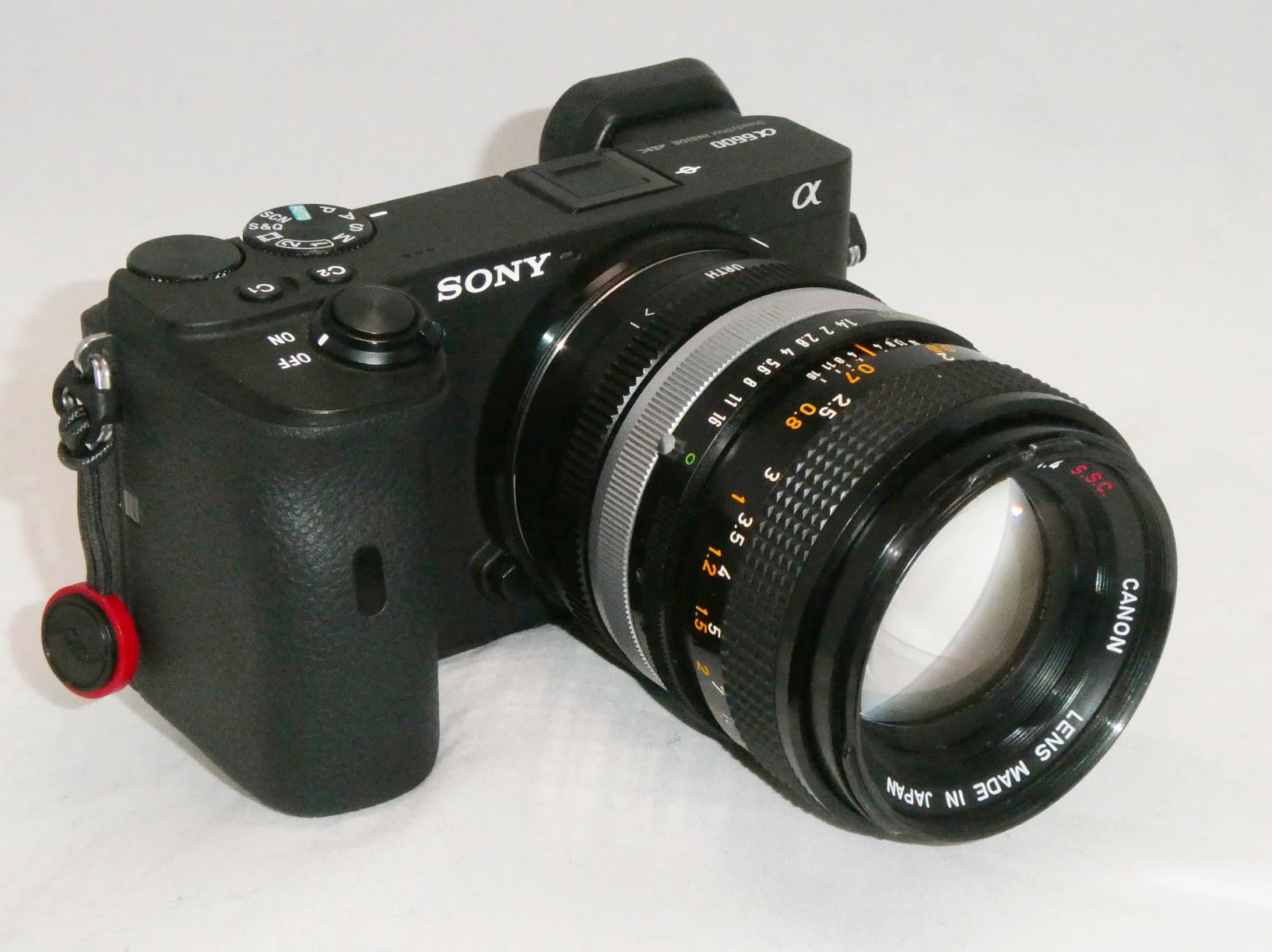 Lens Mount Adapter (Manual): Compatible with Canon FD Lens to Sony E Camera Body | Urth customer photo 2