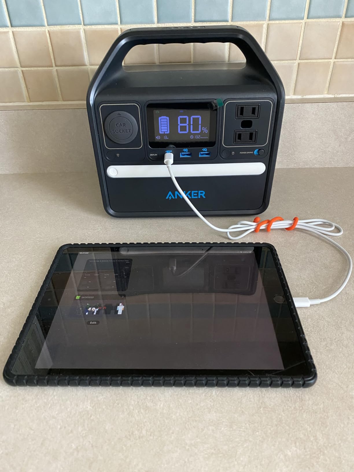 Anker 521 Portable Power Station Upgraded with LiFePO4 Battery, 256Wh 6-Port PowerHouse, 300W (Peak 600W) Solar Generator (Solar Panel Optional), 2 AC Outlets, 60W USB-C PD Output, Outdoor Generator customer photo 1