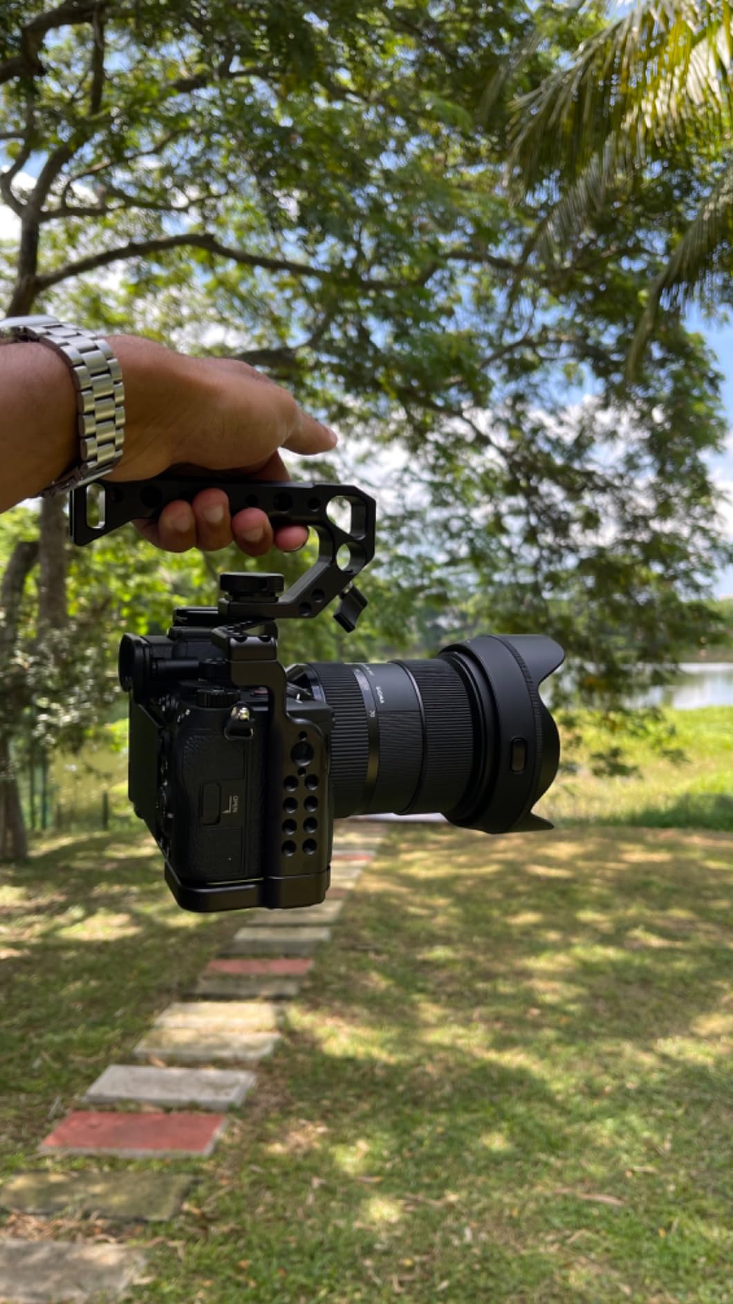 Hersmay A7III Cage with Top Handle, A9 Camera Cage for Sony A7III / A7RIII /A9 /A7II Mirrorless Camera, Multiple 1/4