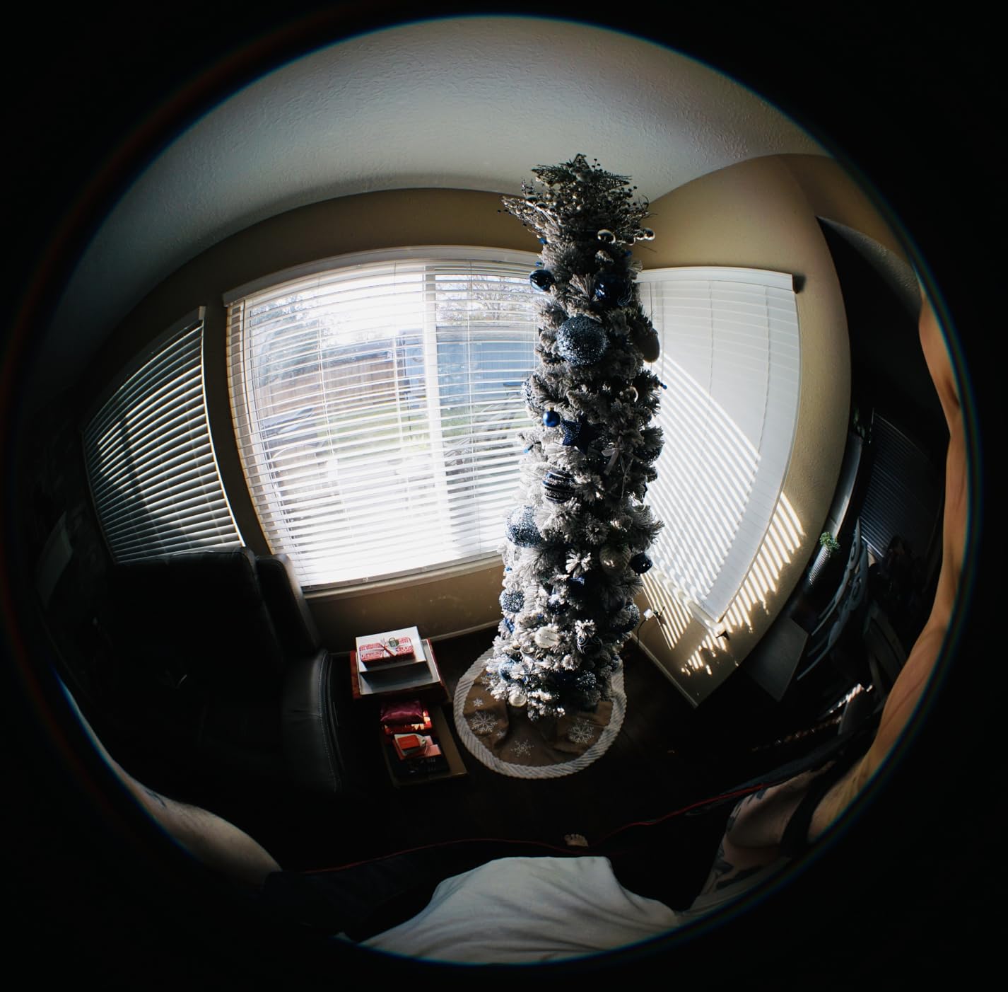 7Artisans 4mm F2.8 Fisheye Ultra Wide Angle Lens Manual Focus Prime Lens Compatible for Sony E Mount Mirrorless Camera A6300 A6400 A6500 NEX-3 NEX-3N NEX-5T NEX-5R A7 A7II A7RIII customer photo 1