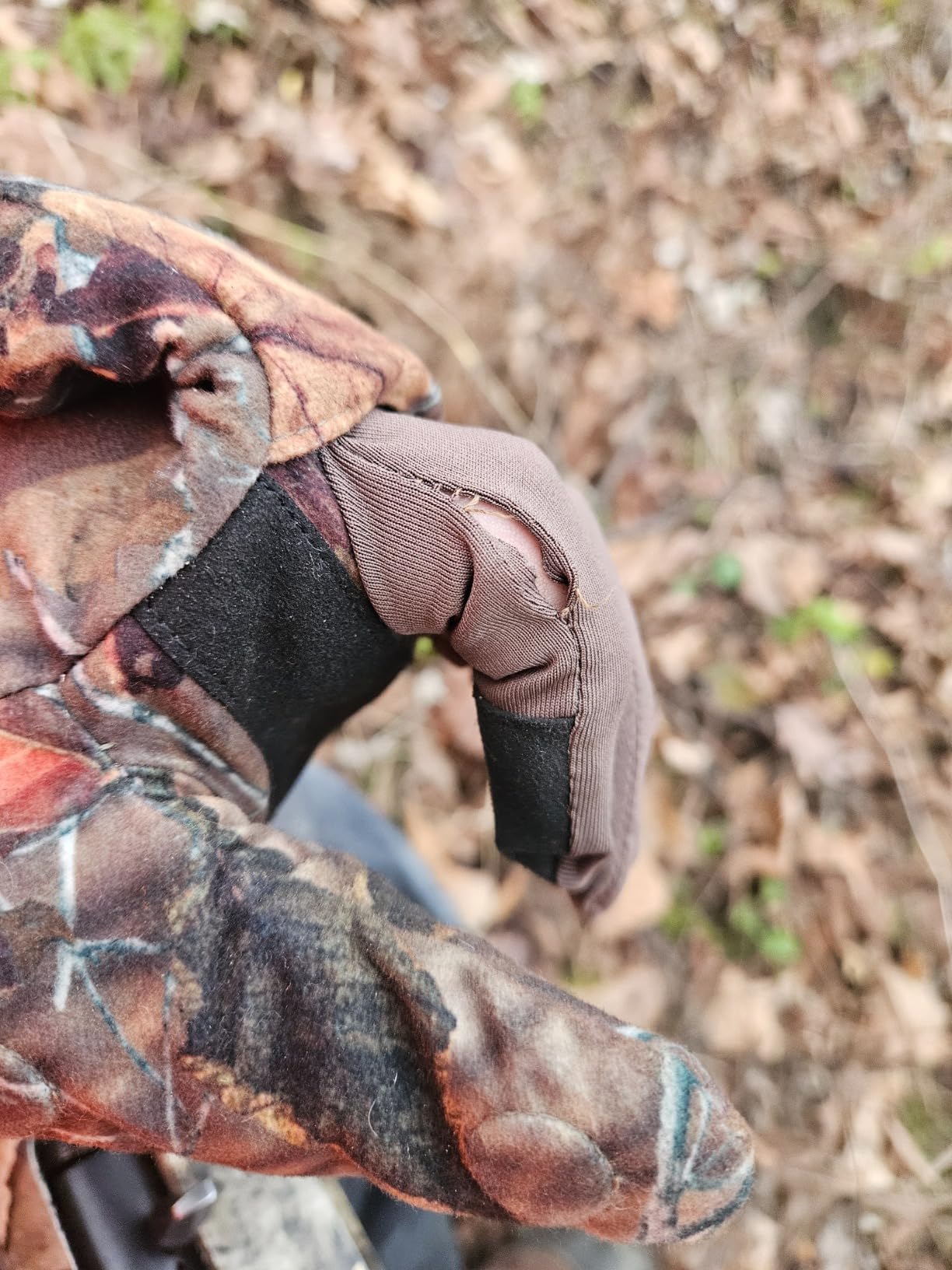 BASSDASH Men's Insulated Mittens Winter Camo Hunting Gloves Water Resistant customer photo 2