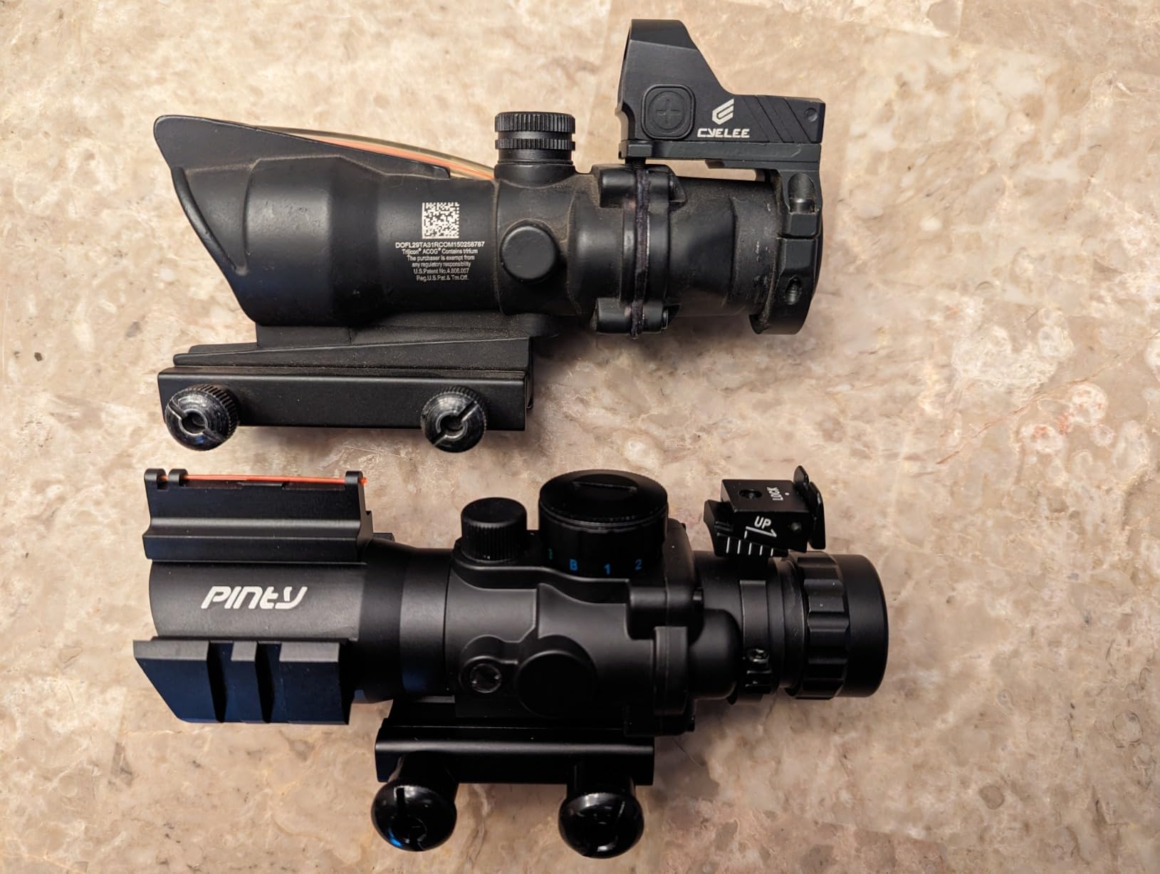 PINTY 4x32 Tactical Rifle Scope with Fiber Optic Sight, Red Green Blue Illuminated Reticle Prism Scope with 3 Brightness Levels, Hunting Gun Scope with Mount for 20 mm Picatinny Rails customer photo 2