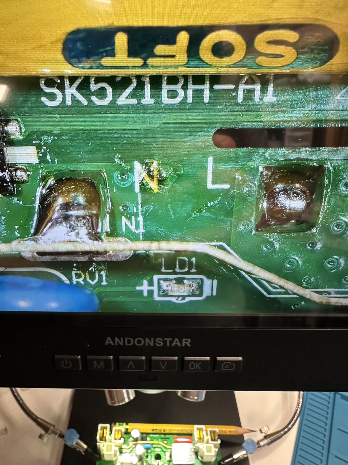AD246S-M Plus 2160P 7'' HDMI Soldering Digital Microscope | 2000x 3 Lens, Soldering Microscope Station with Helping Hands, Tool Holder, Anti-Static Mat, Coin Full View, 32GB Card customer photo 1